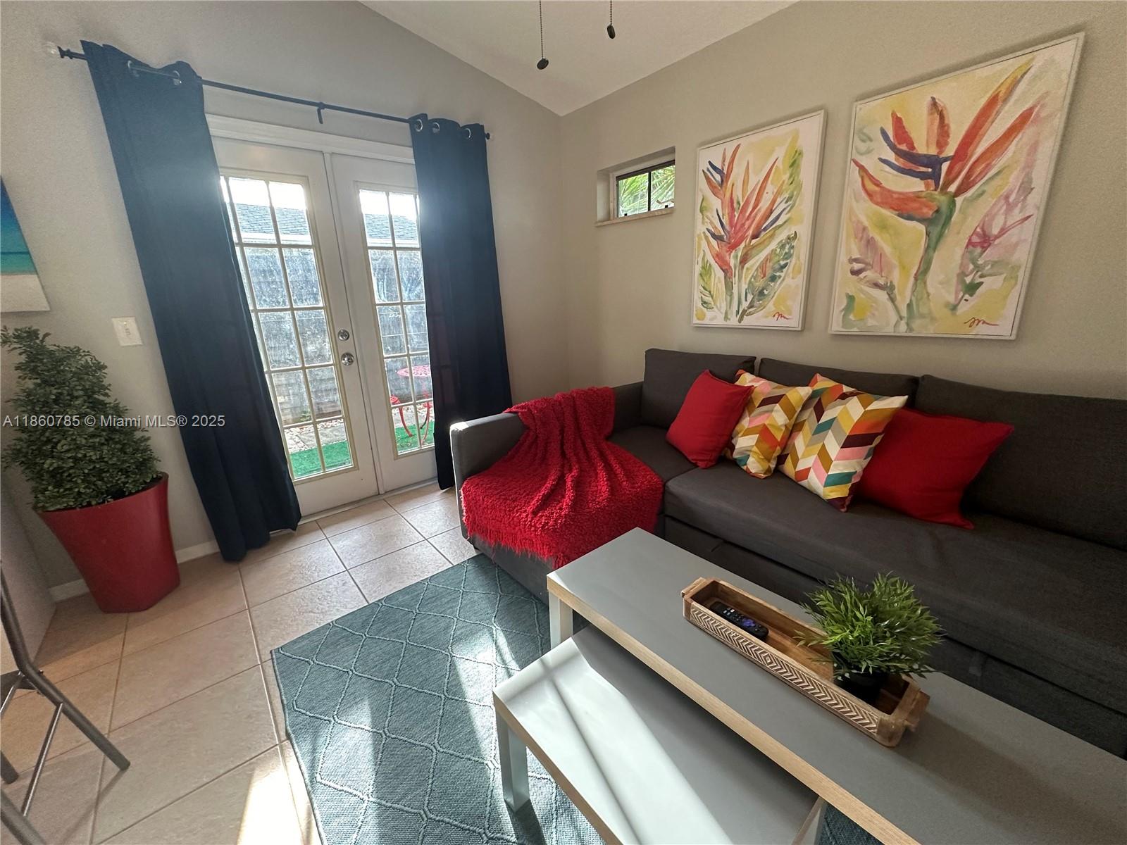 Property photo # 6
