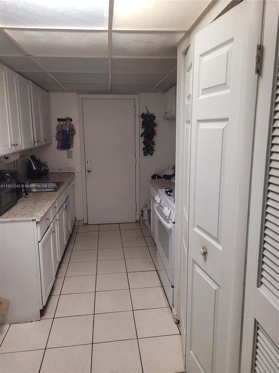 Property photo # 9