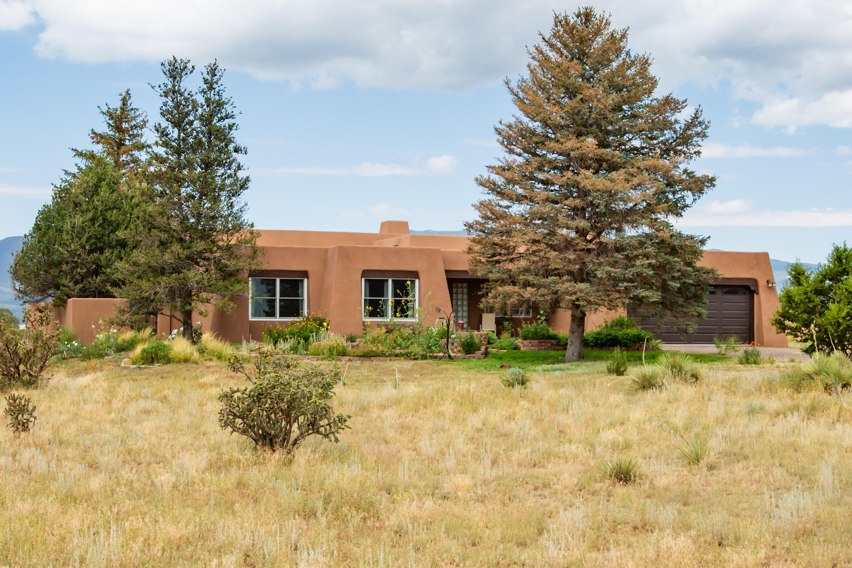 Homes for sale in Sandia Park, NM | 493B Frost Rd #B, Sandia Park, NM 87047 | MLS# 1089888
