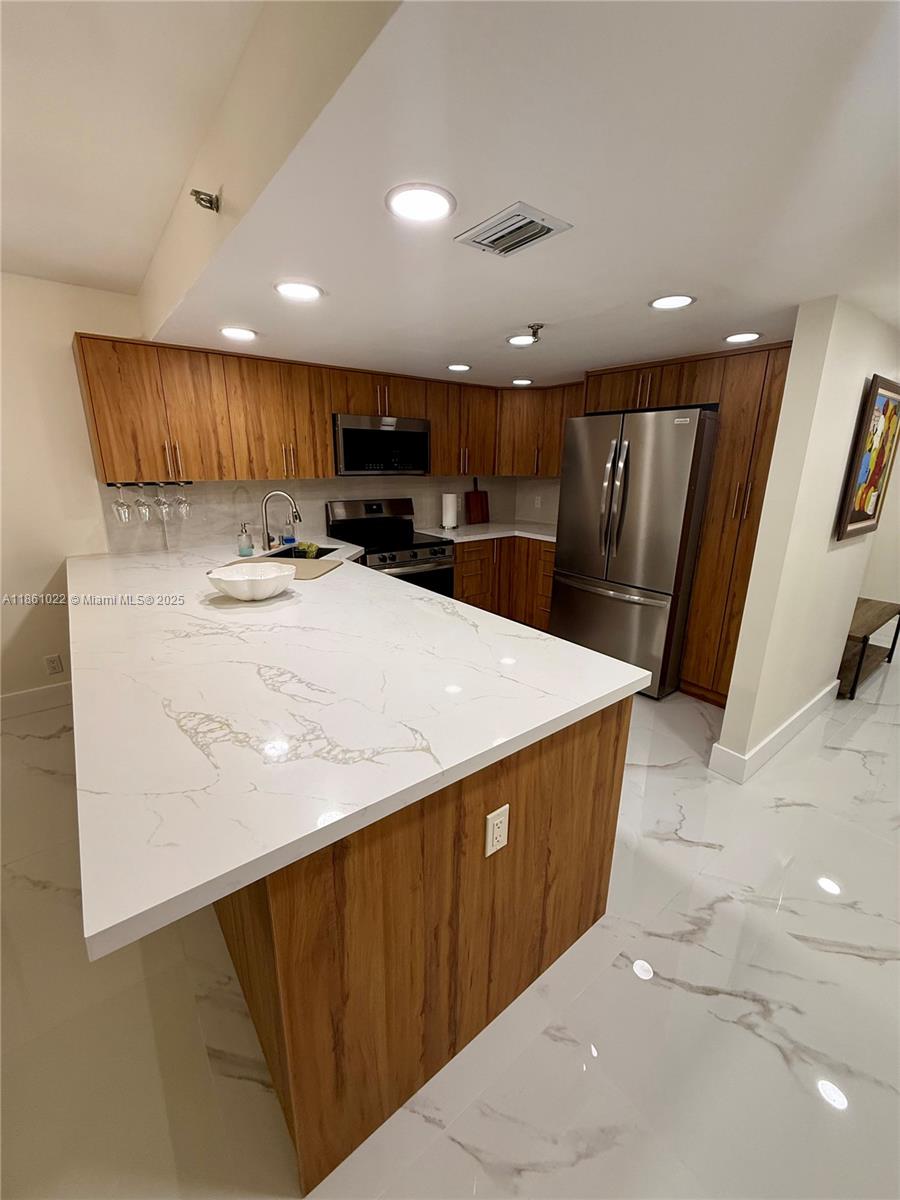 Property photo # 2