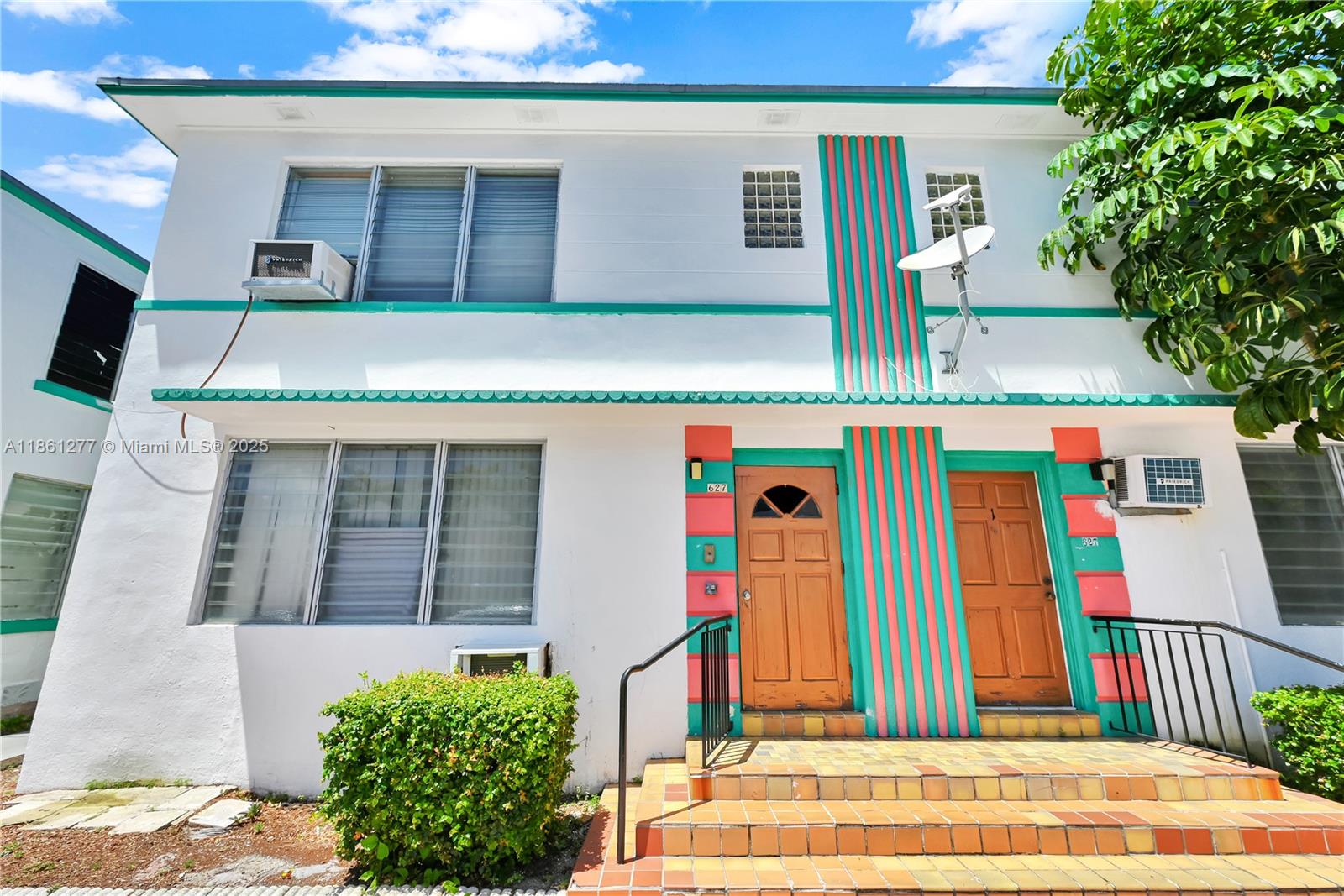 Property photo # 0