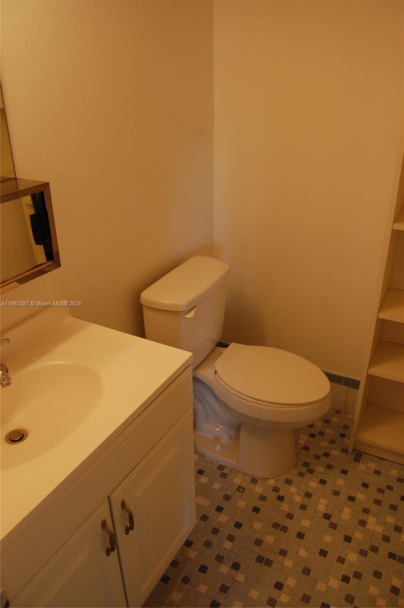 Property photo # 8