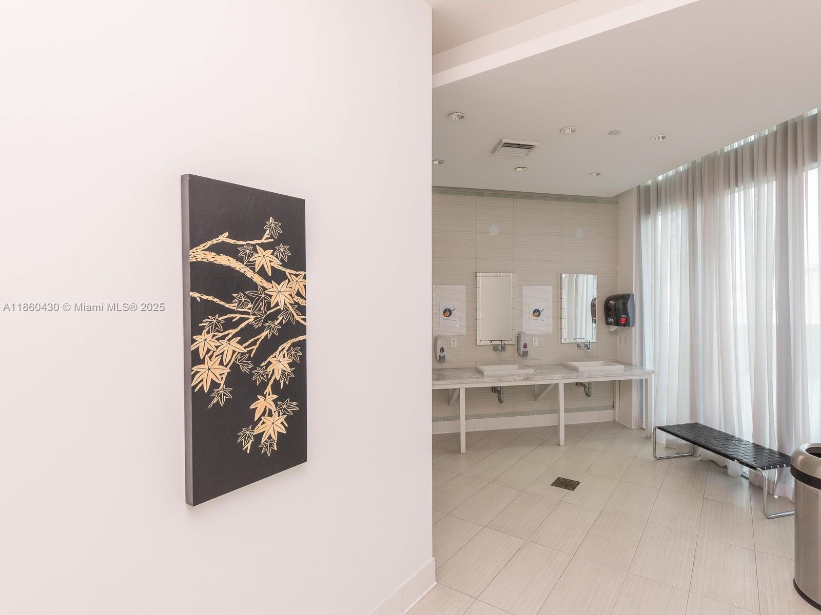 350 S MIAMI AVE #2214, Miami FL 33130