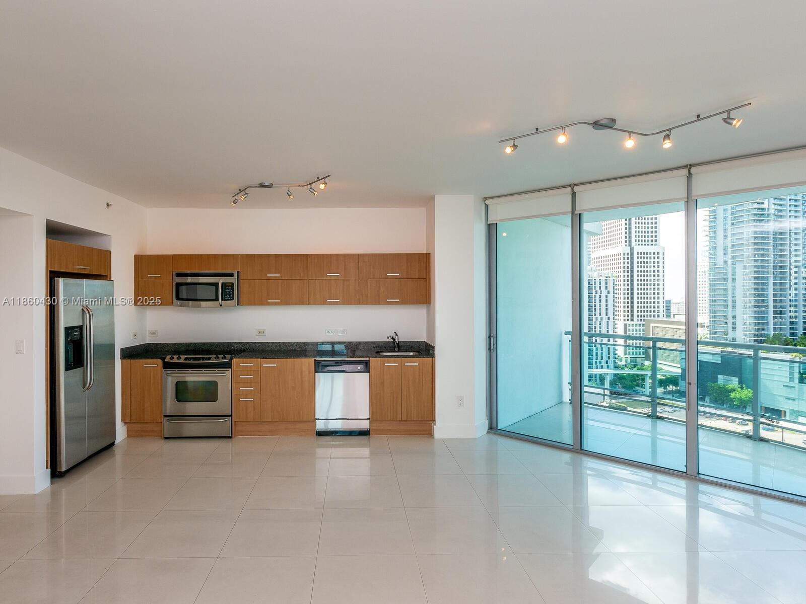 350 S MIAMI AVE #2214, Miami FL 33130