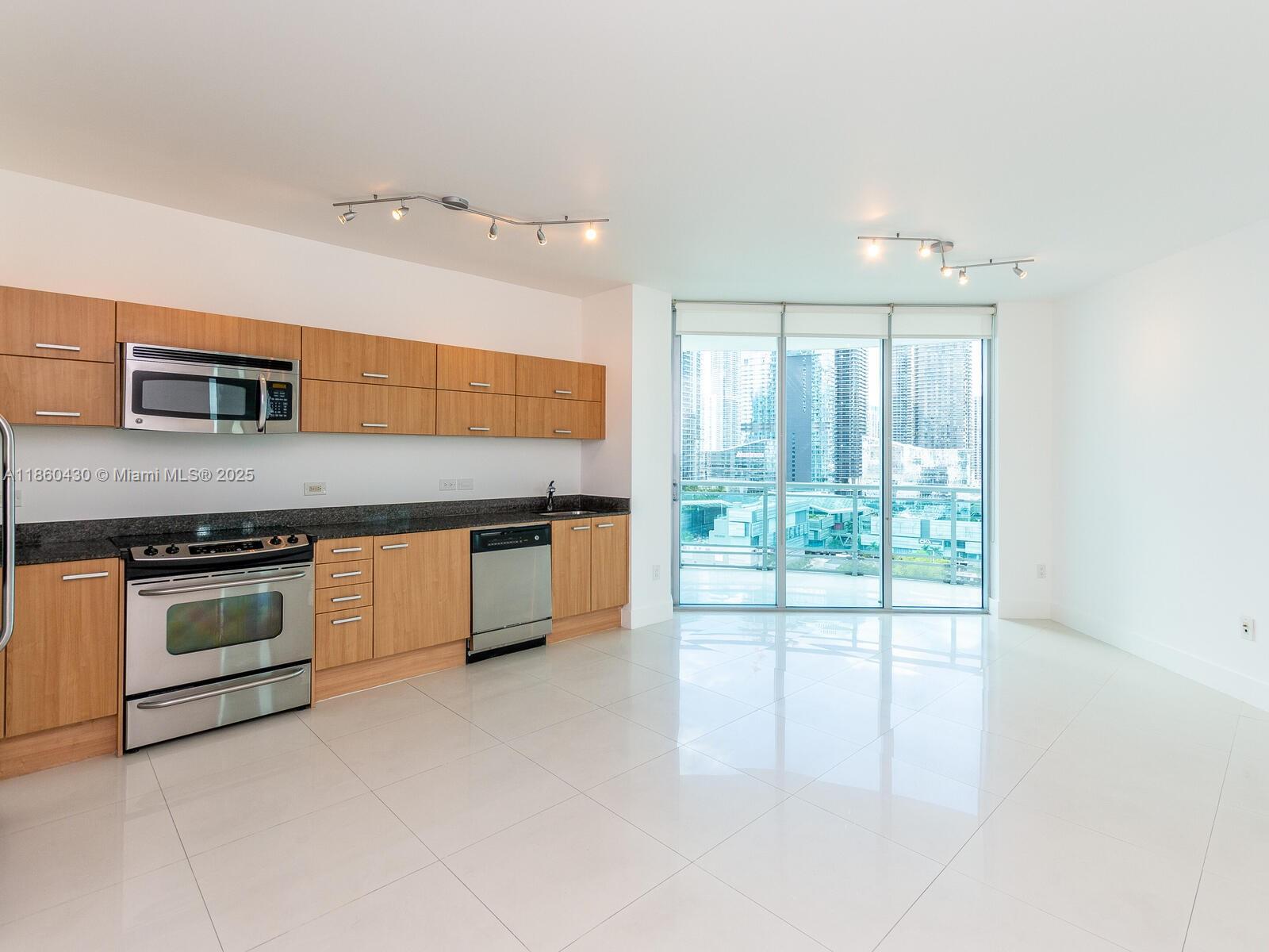 350 S MIAMI AVE #2214, Miami FL 33130