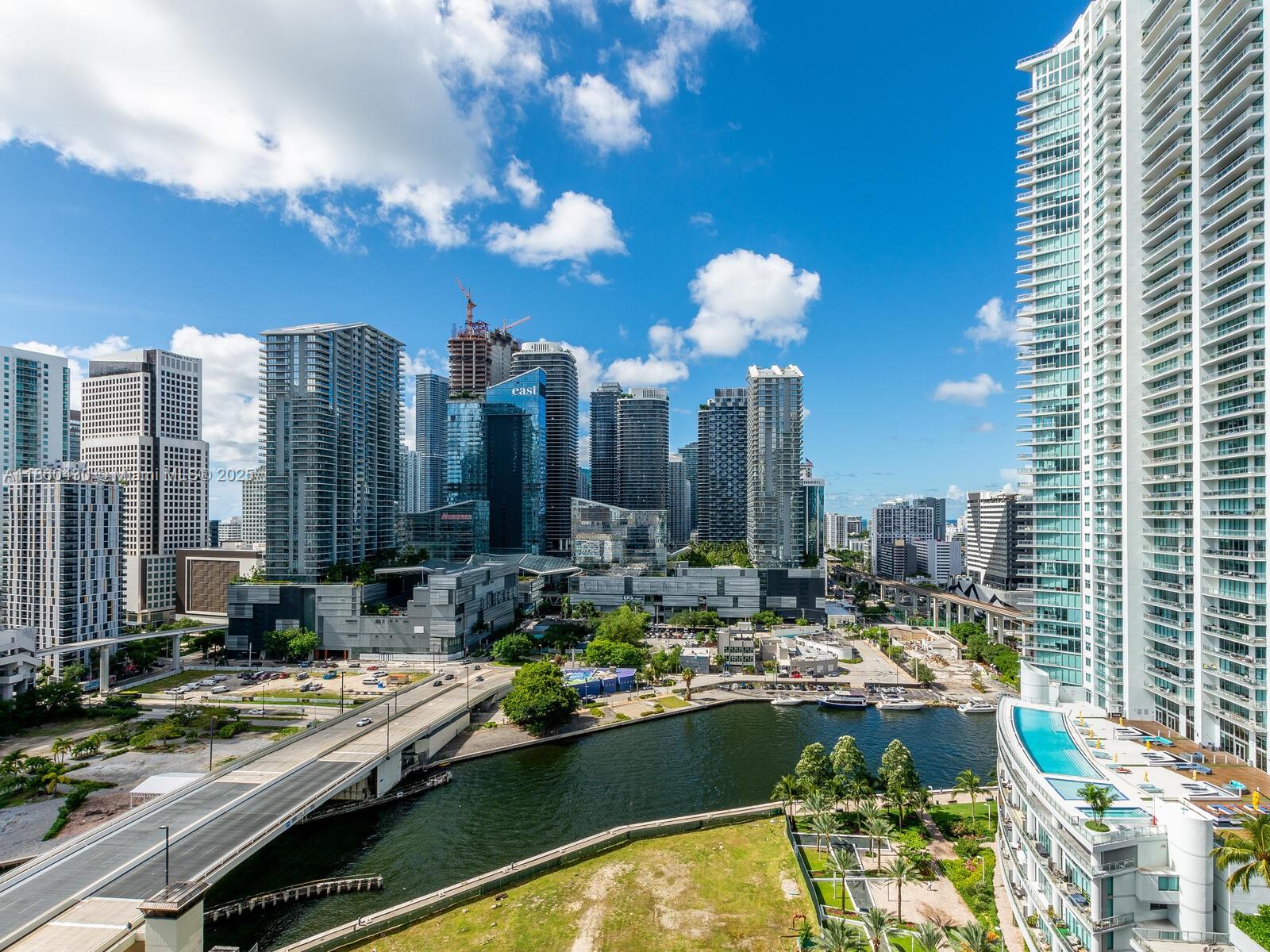 350 S MIAMI AVE #2214, Miami FL 33130