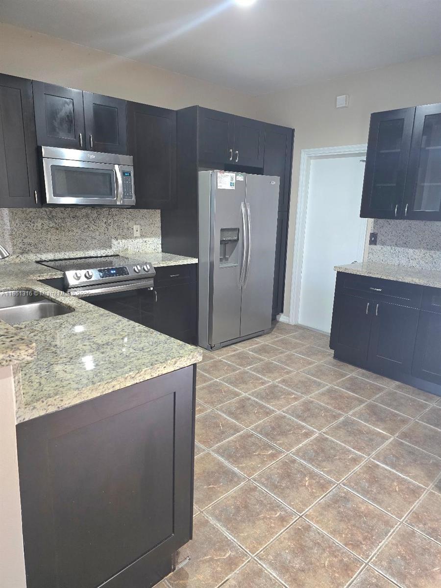 Property photo # 0