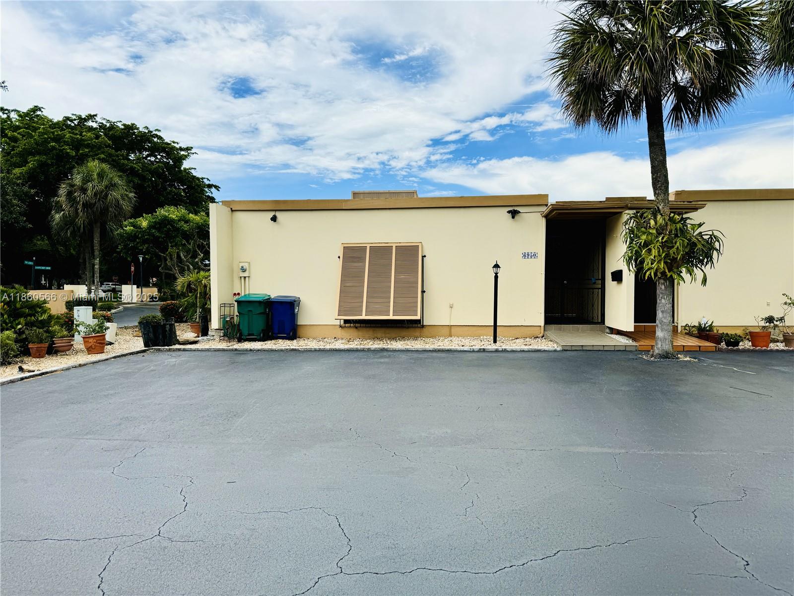 Property photo # 3