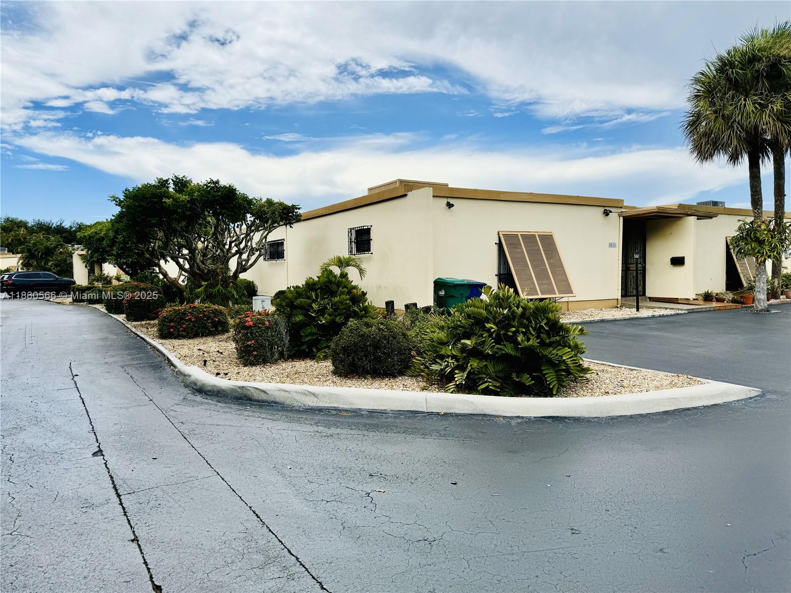 Property photo # 6
