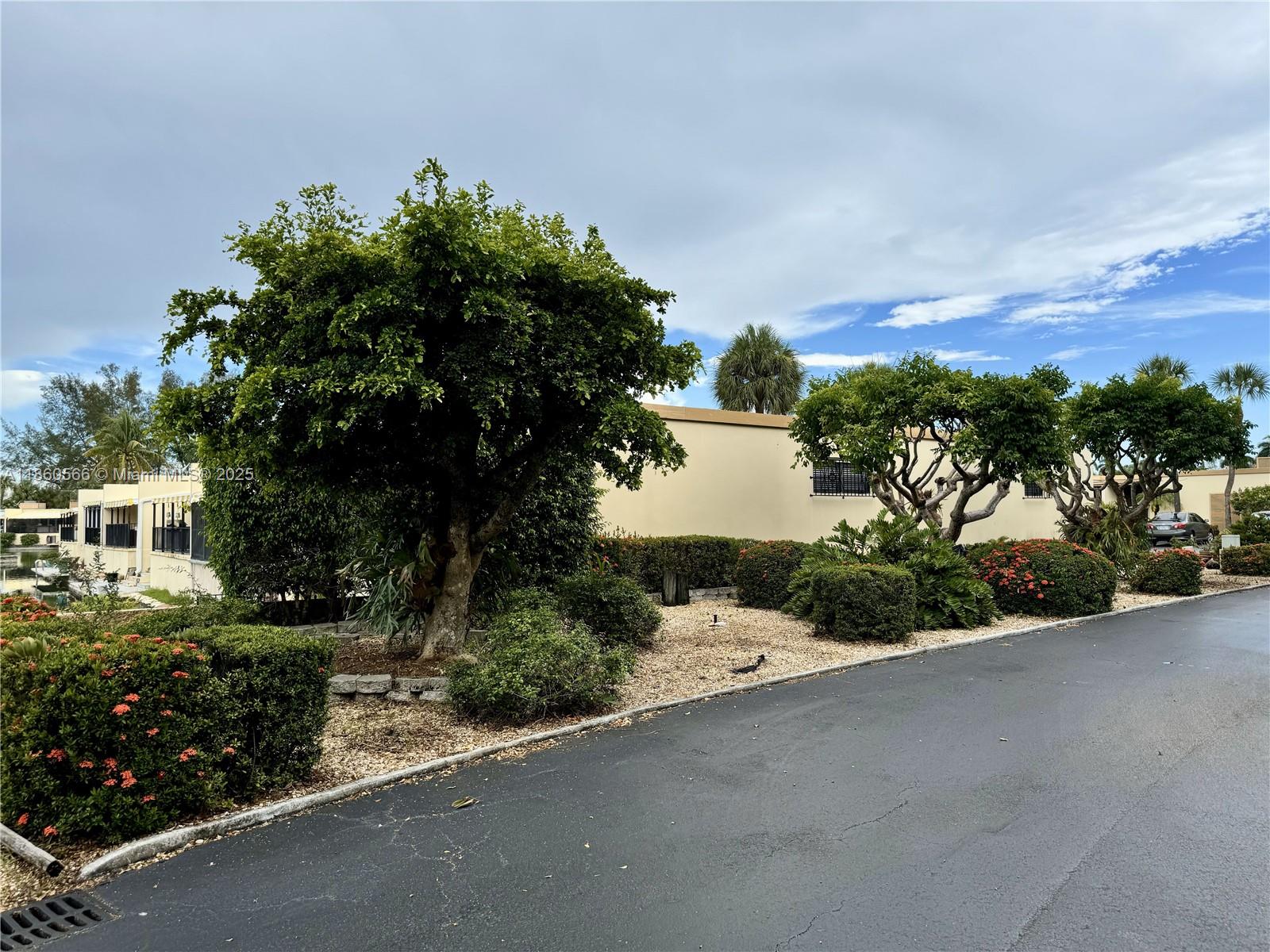 Property photo # 8