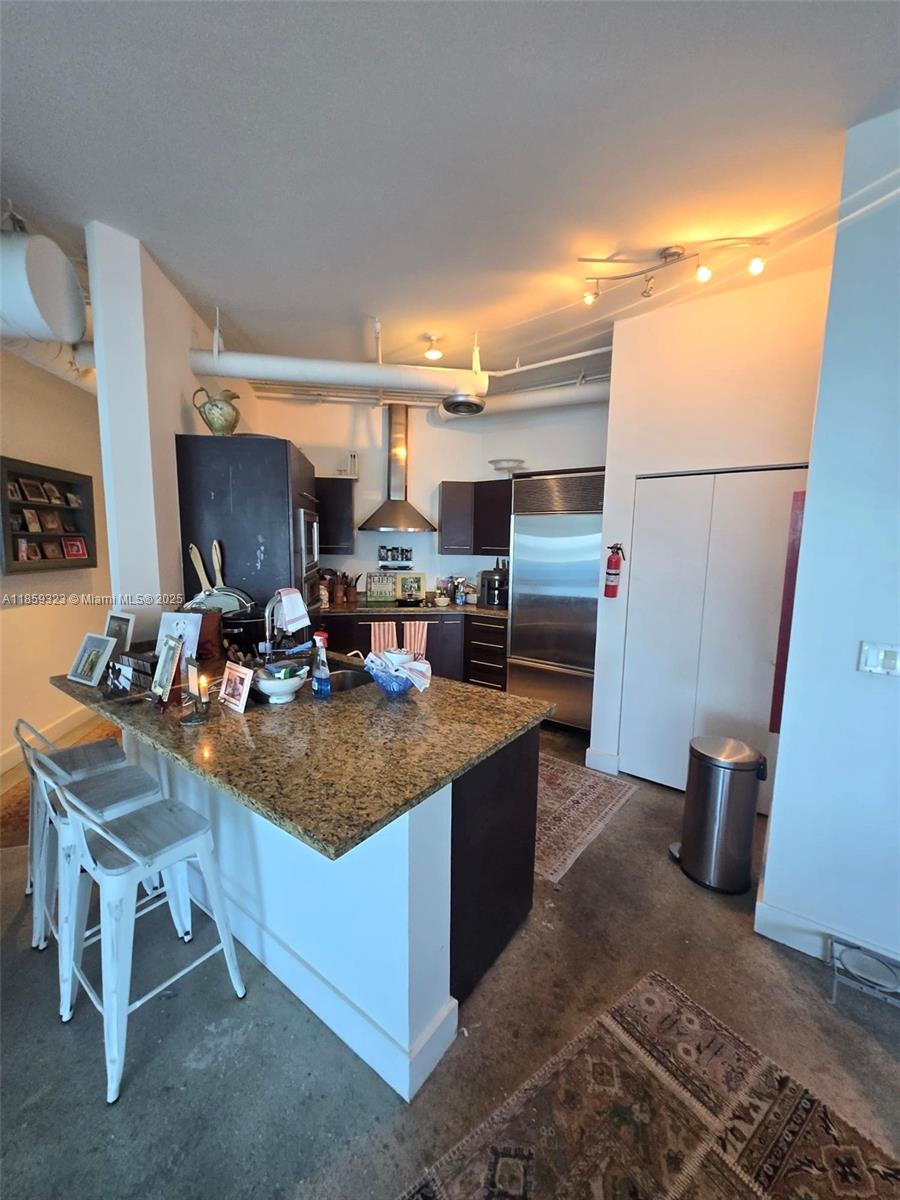 Property photo # 9