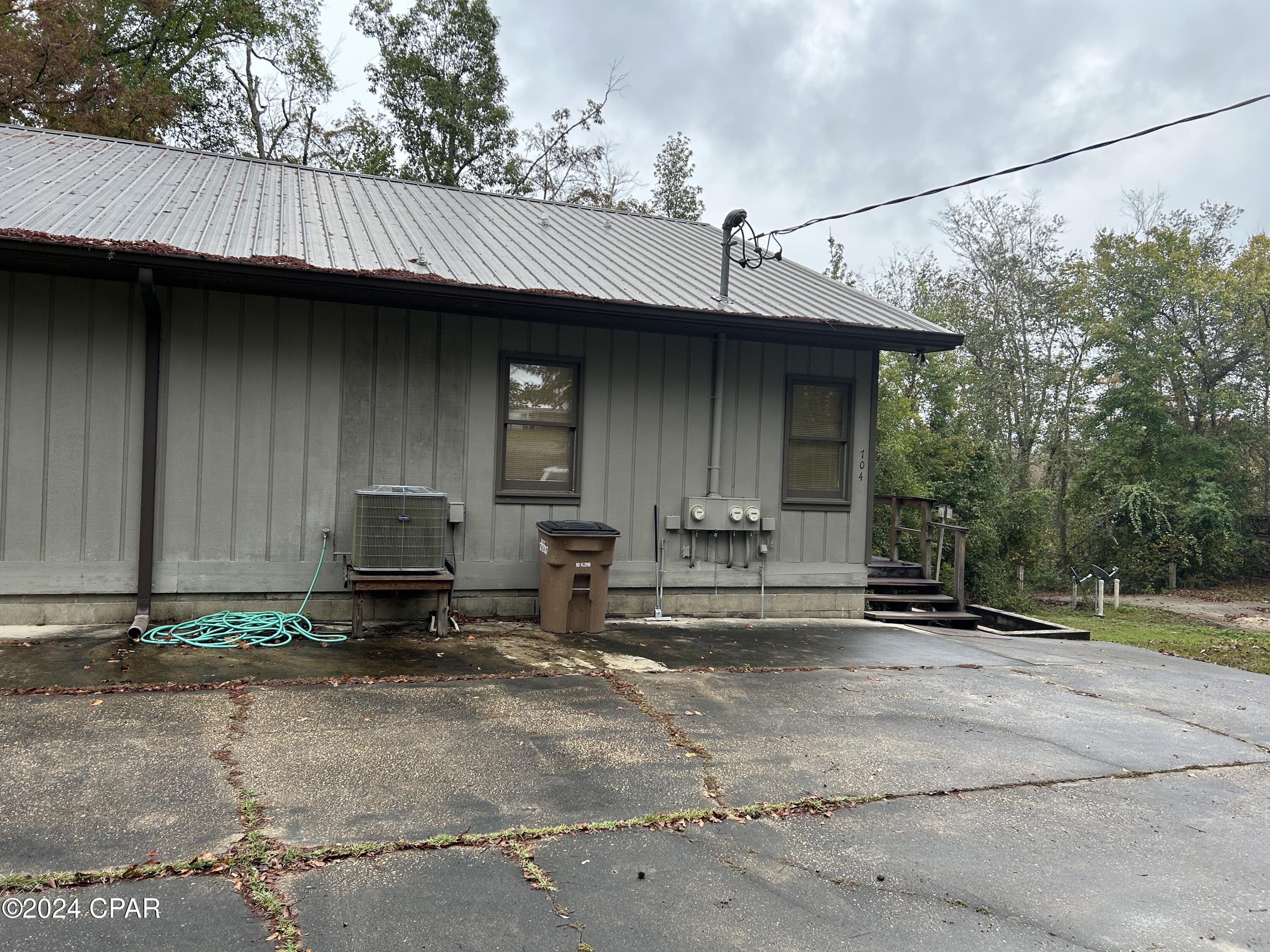 Image 4 For 704 Idlewood Drive 1