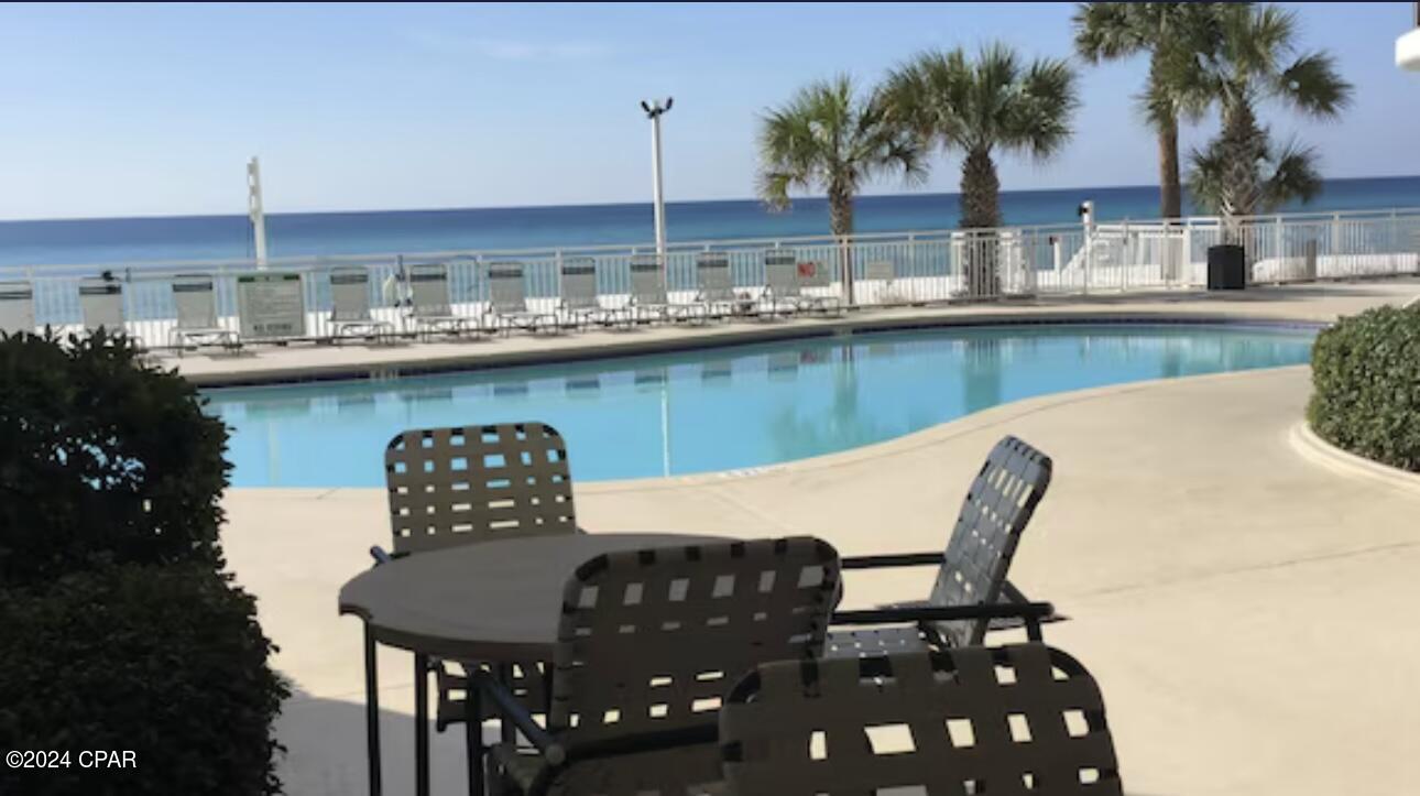 J0n87xktx12sut8zcpohwfszp Bkbancjq Bugdrnae