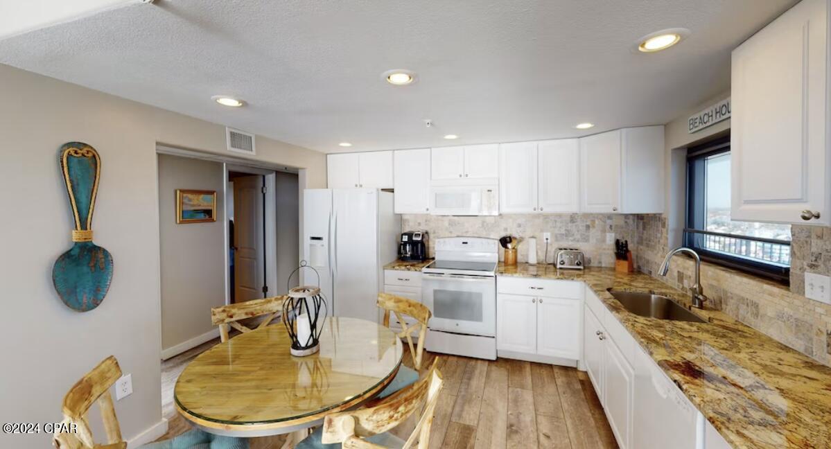 5v0nh9mnbfy21lezecositcxmjrtgju50vvyuzebdm8