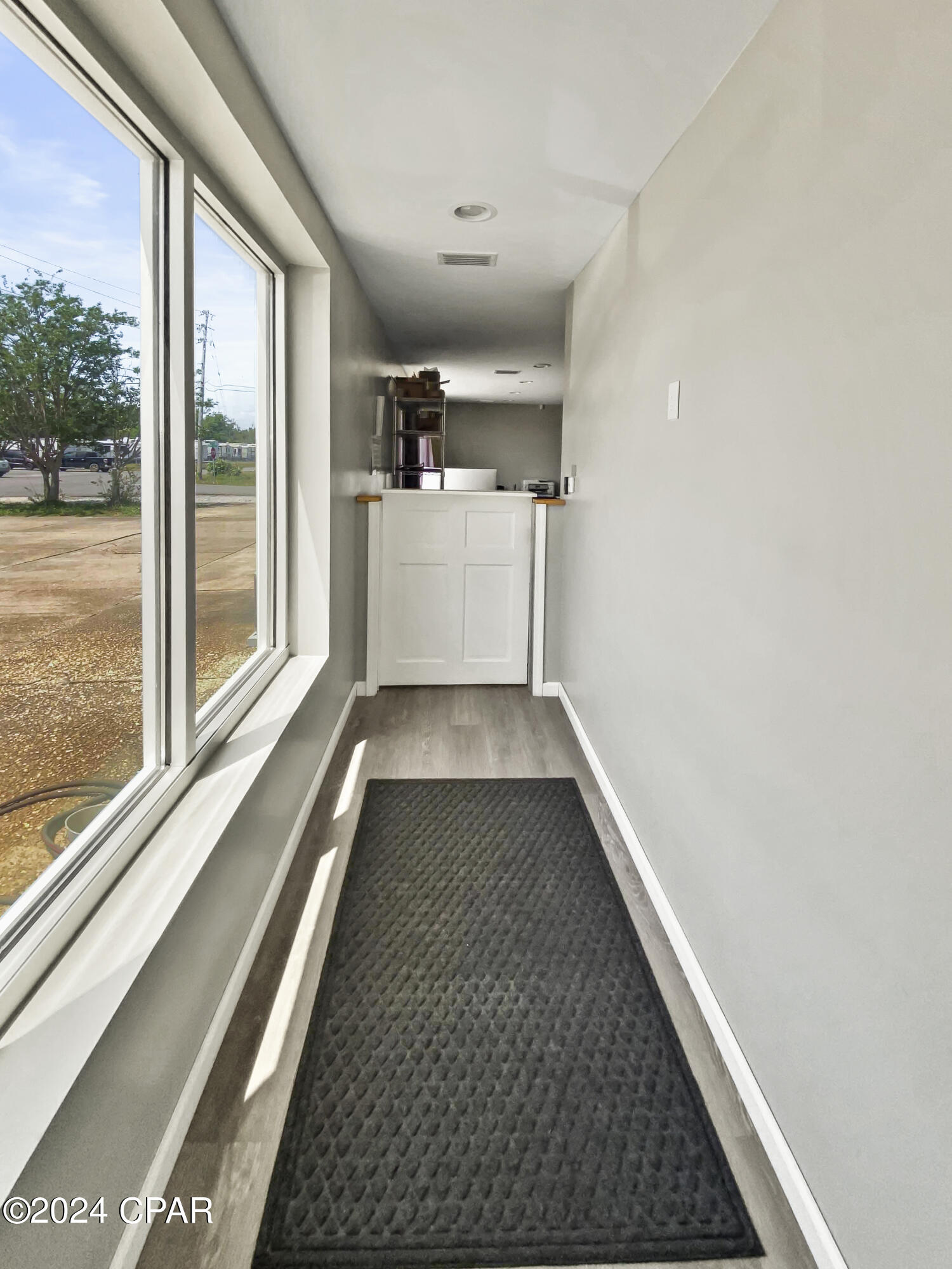 Mzzetplyosujkgzqzbc6g1zpzly8rfk4qlv1f5xdbxy