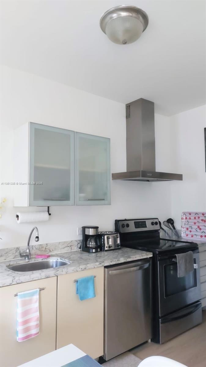 Property photo # 6