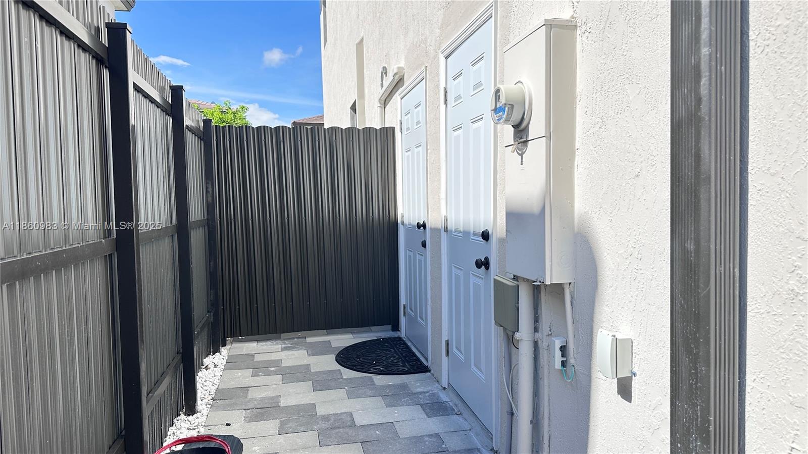 Property photo # 2
