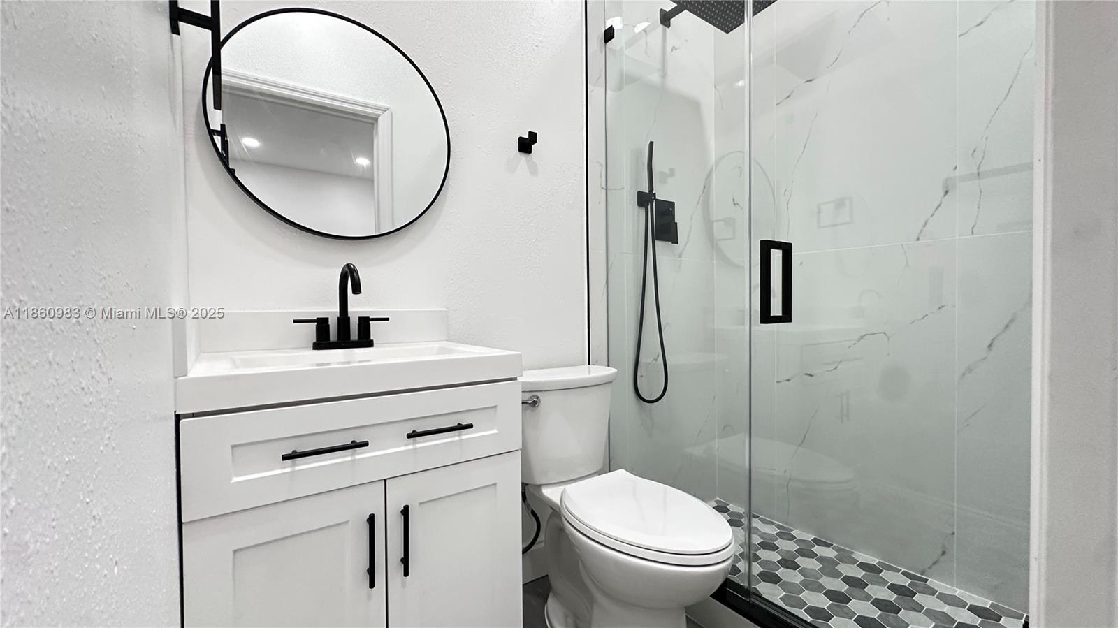 Property photo # 6