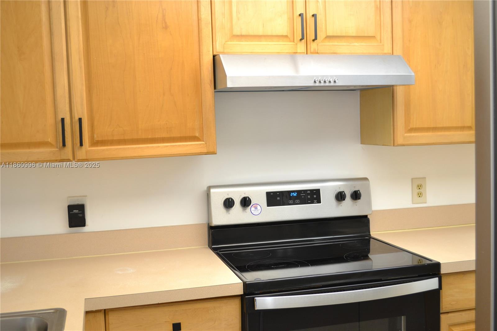 Property photo # 9