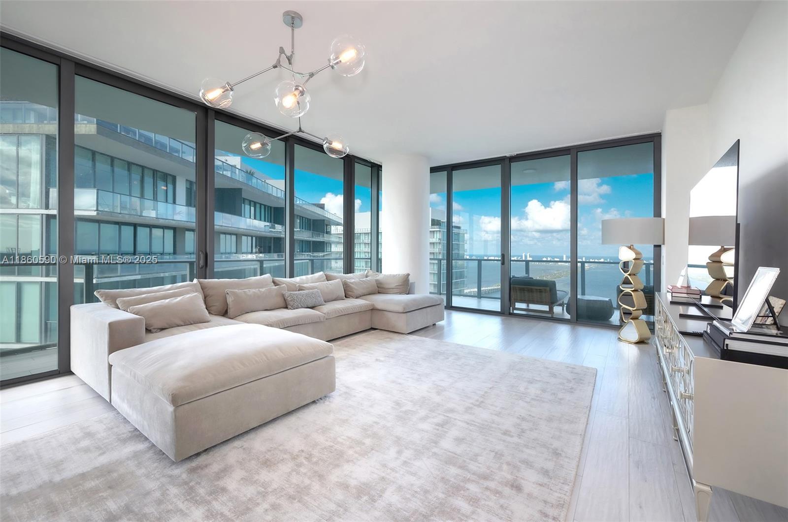 480 NE 31st St #4807, Miami FL 33137