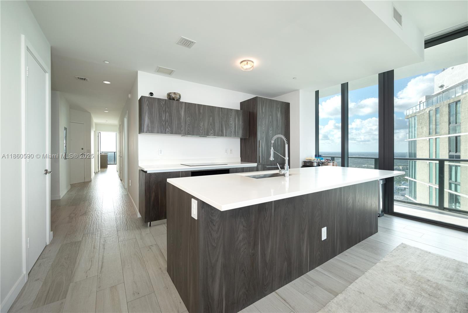 480 NE 31st St #4807, Miami FL 33137