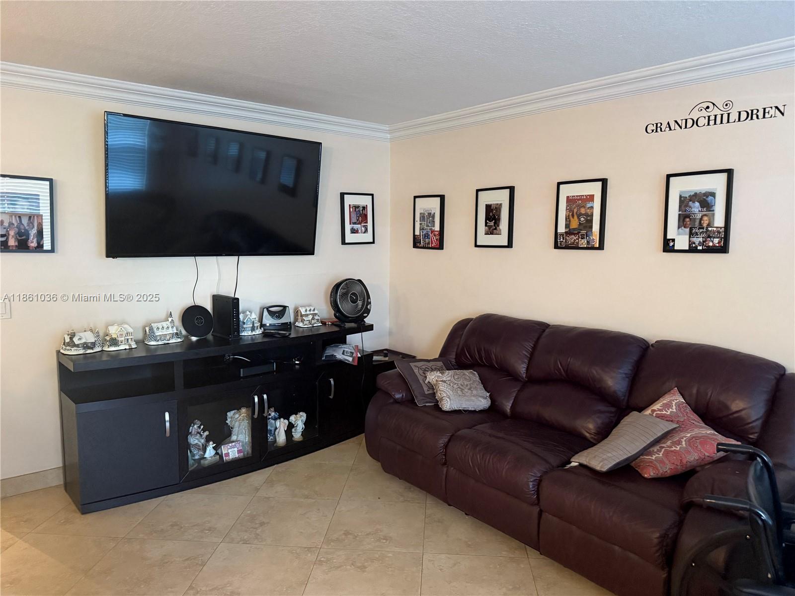 Property photo # 6
