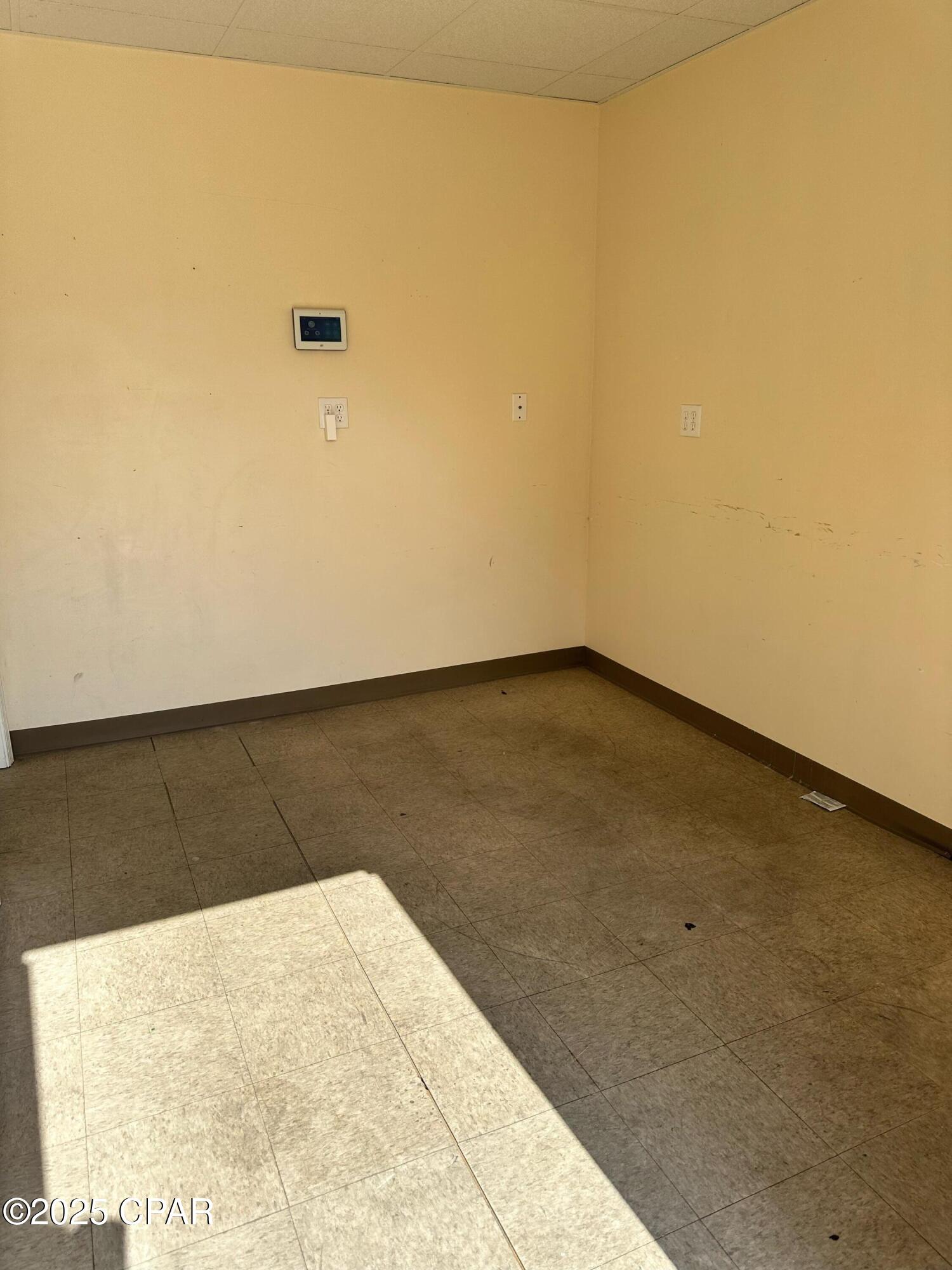 Ro62a16hku Cmsjg7v Gfmzyifgeadtsarwqdr1kwki