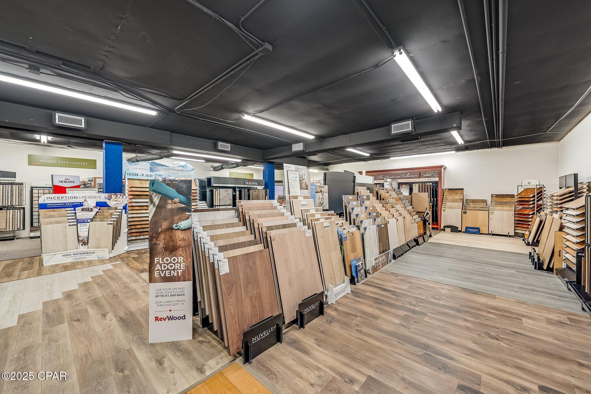 Wjazie2mr2bxi3qnnykh0w Qwmbzdhapmcchh1wt5na