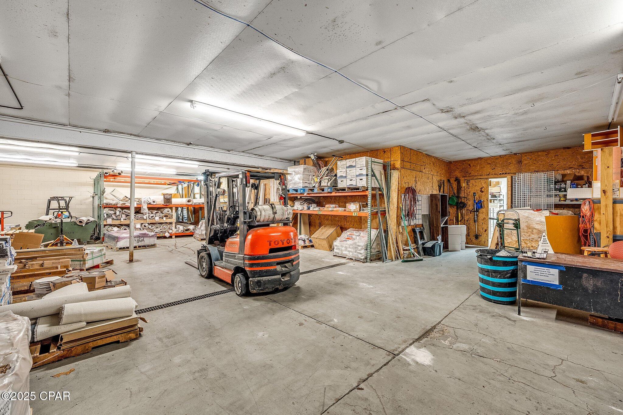 Uqugdhdbwybyjlumhg9bp3iqxg_z1zf55e7ghwocbgg