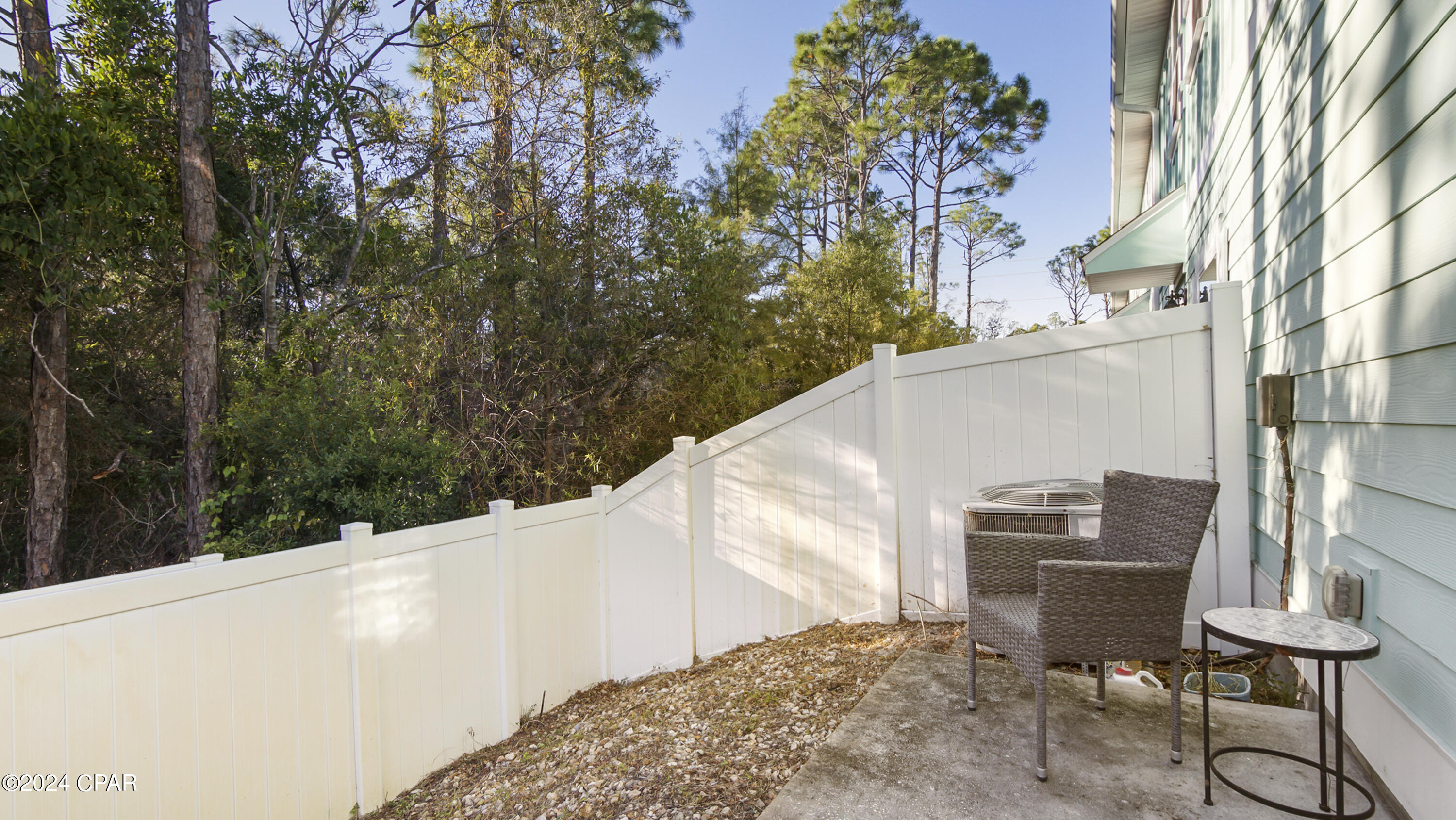 Oupekehhgnpzlq6m6jevri5efcqrivgscj5d3emoew8