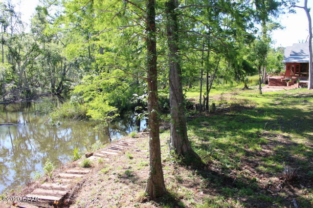 21fgay0aaka3qu2gpe7x2oia1arfpt9lgzru_swpsug