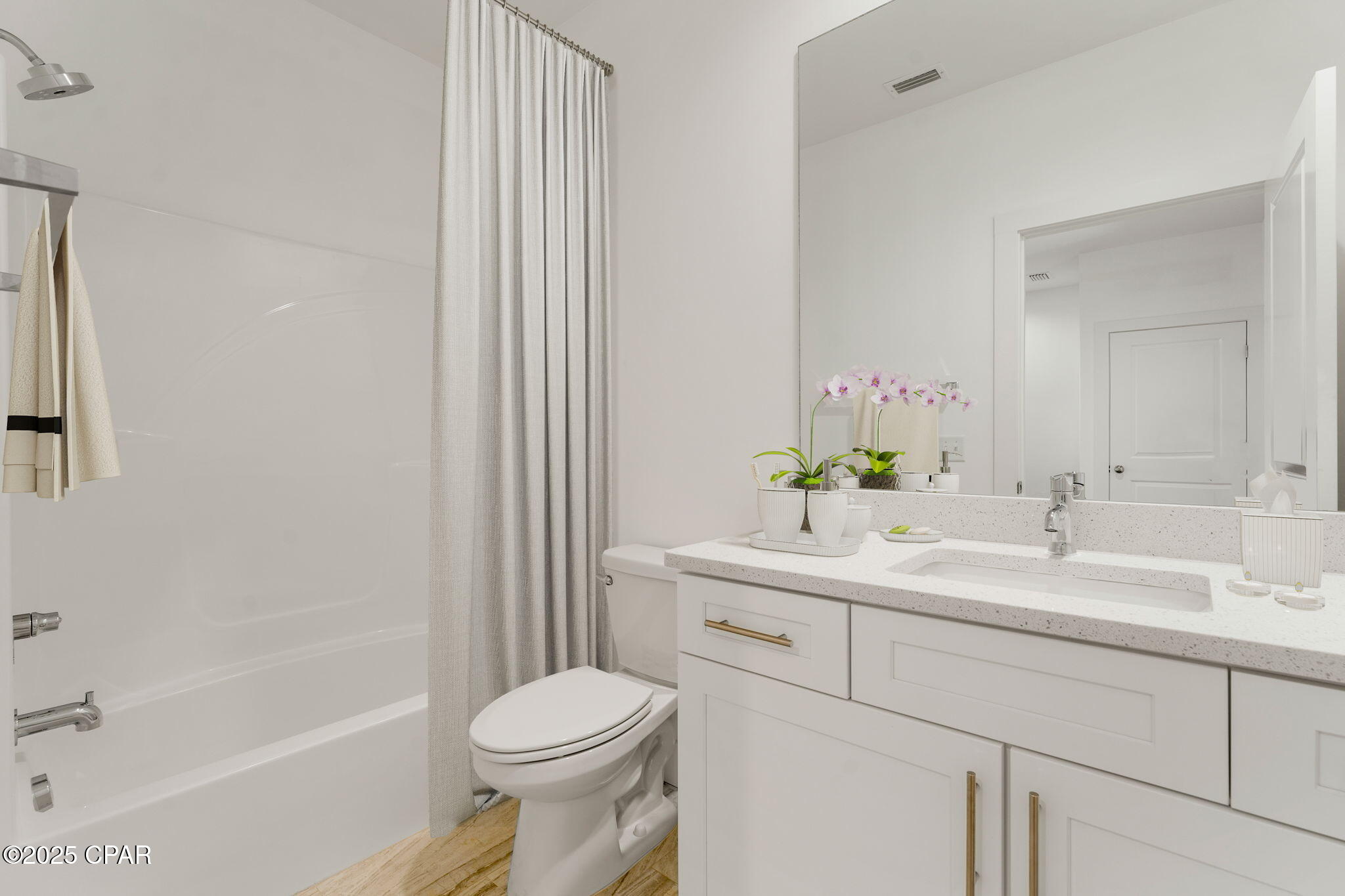 0eyldw0lsz0v1ong7gltghtg_q1mdvk7fkcn9 B6jvs