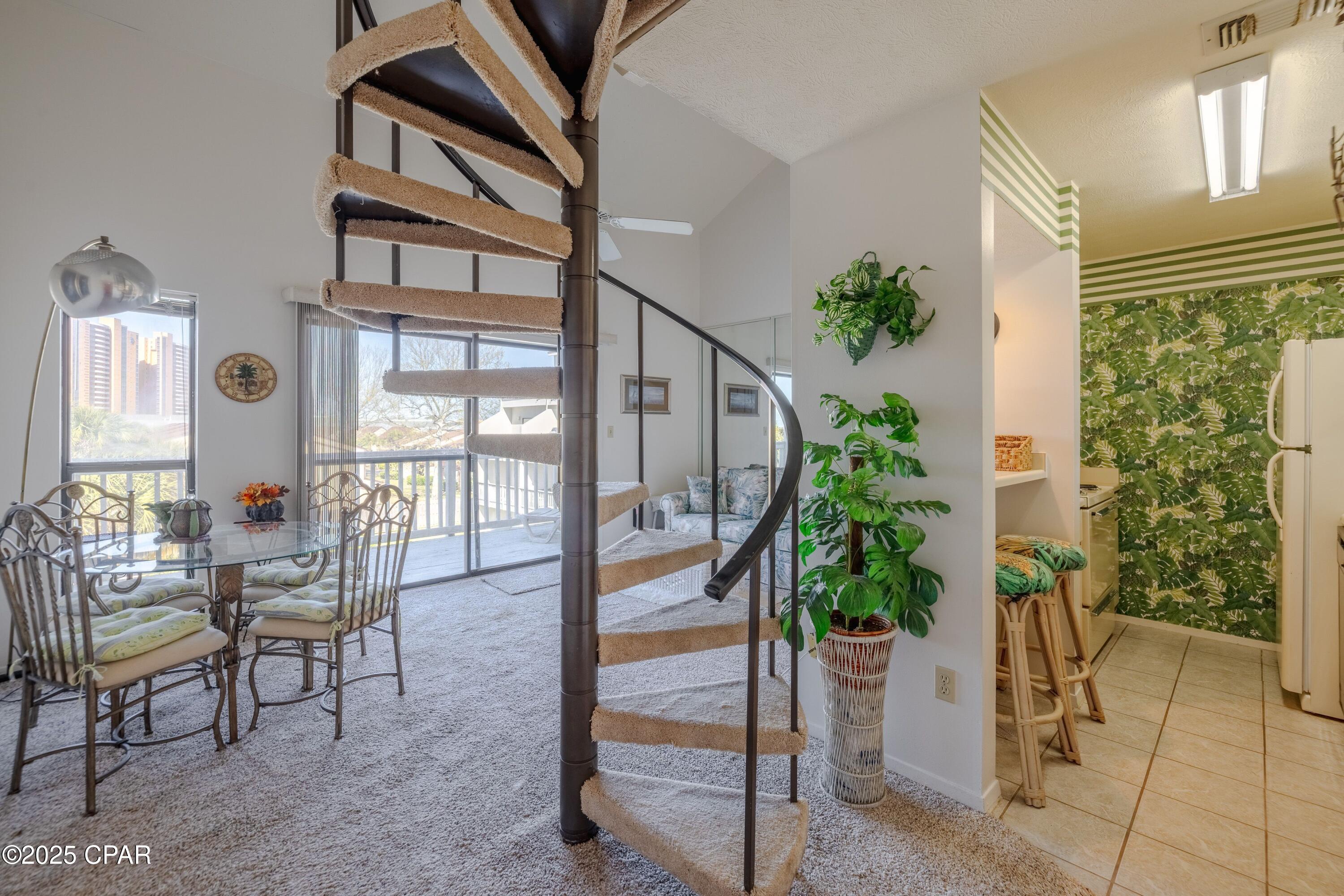 Rx_rydv7pm8hn6pmkep_oyp4us Qeabuh8gu4qmutcy