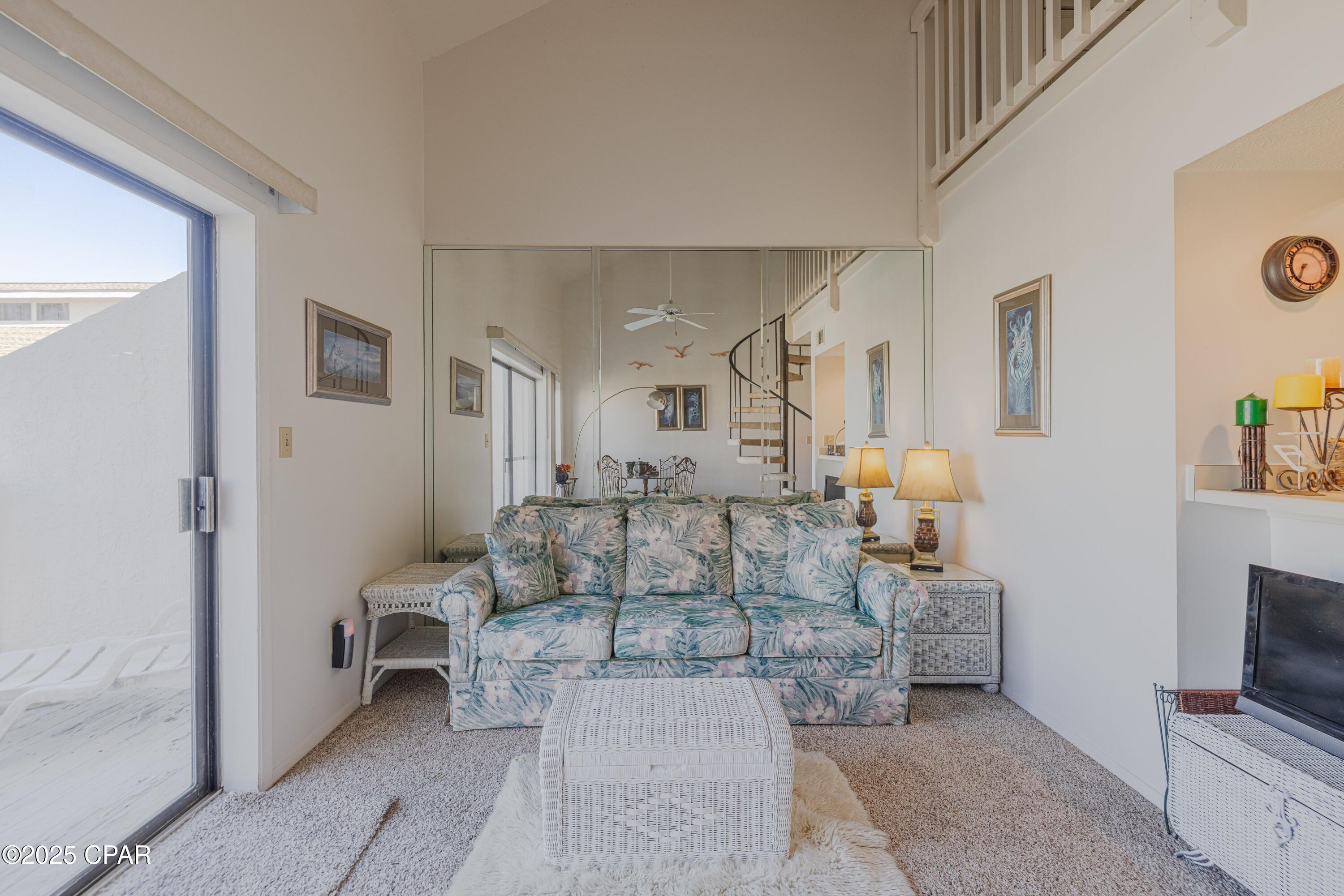 Ofhak1xwox_ 0yqarxzs79xxr7demixrcffzsrb7gxc