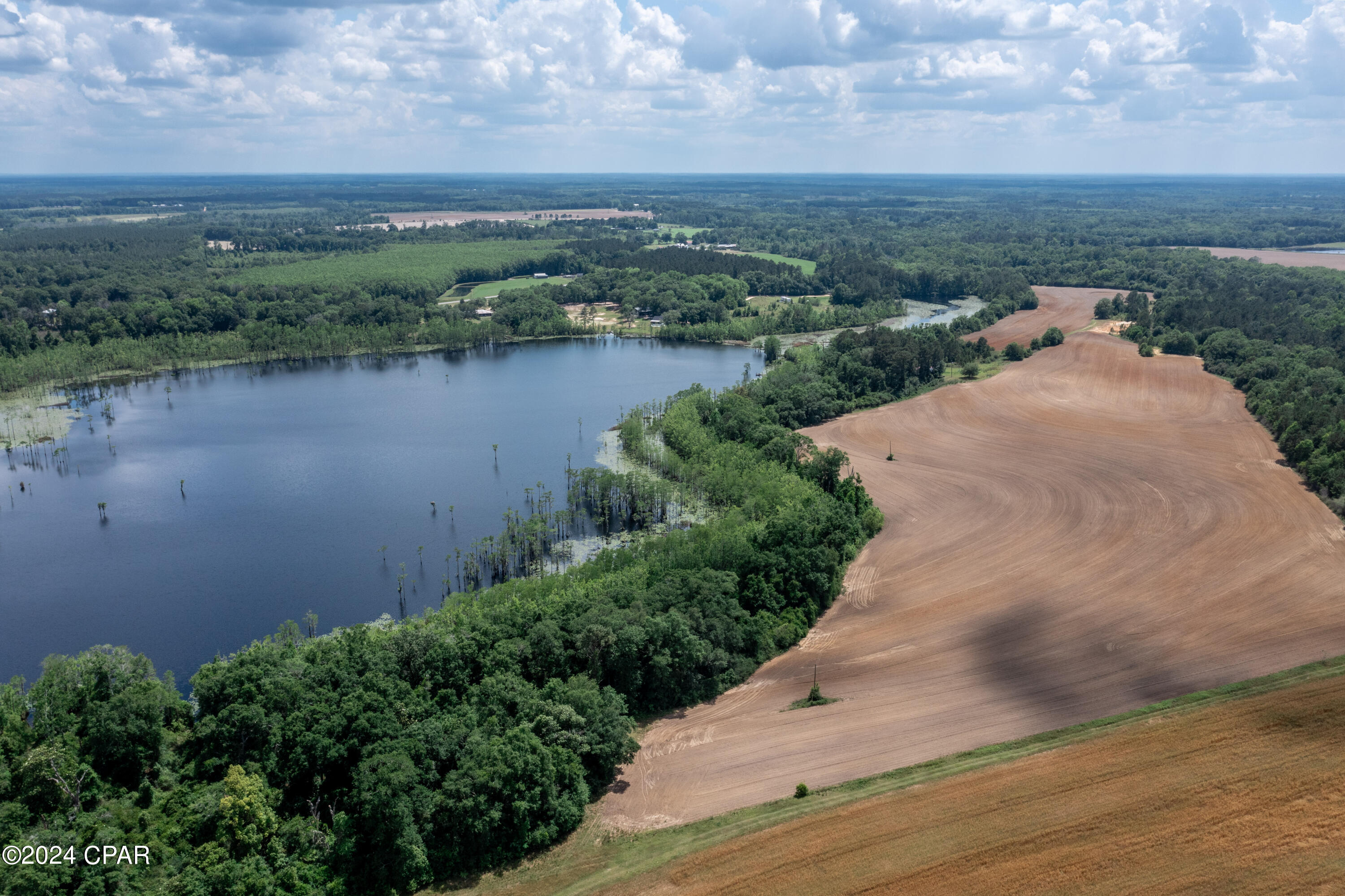 Lg2a_475jz7o_qmru5dd2xvmpdicy6yut8l0rvlok 4