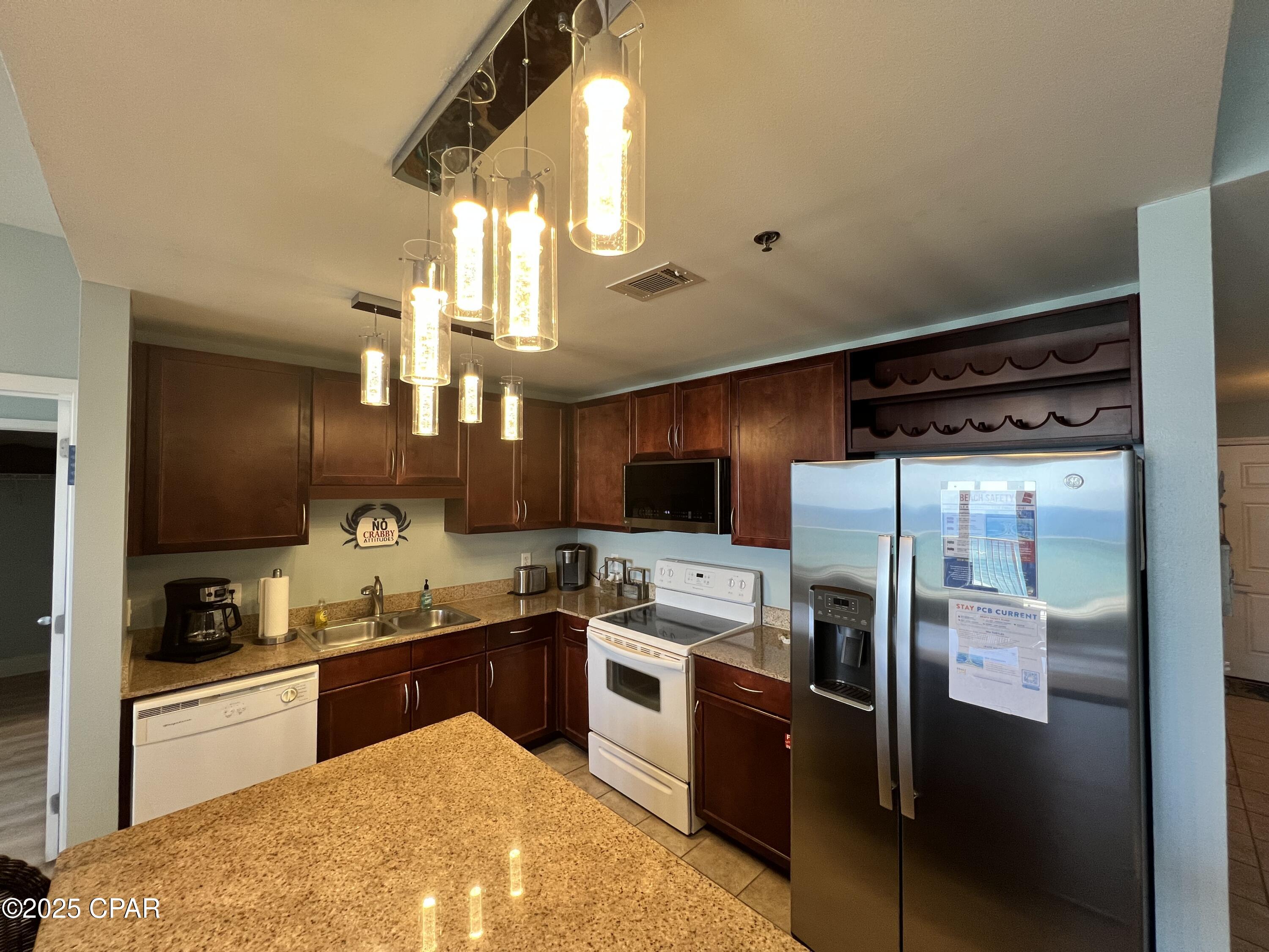 E_7uxtpagubhnmhxapctsr Y3c0pcczbtfsrxua38m8