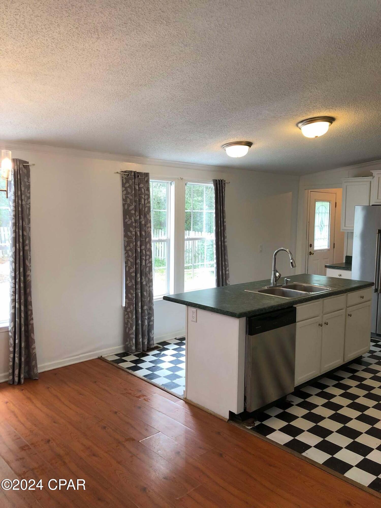 Bq1mmzbn8sfbgp00fnr2qpnj5fmu60b1yp7lqlbsxfo