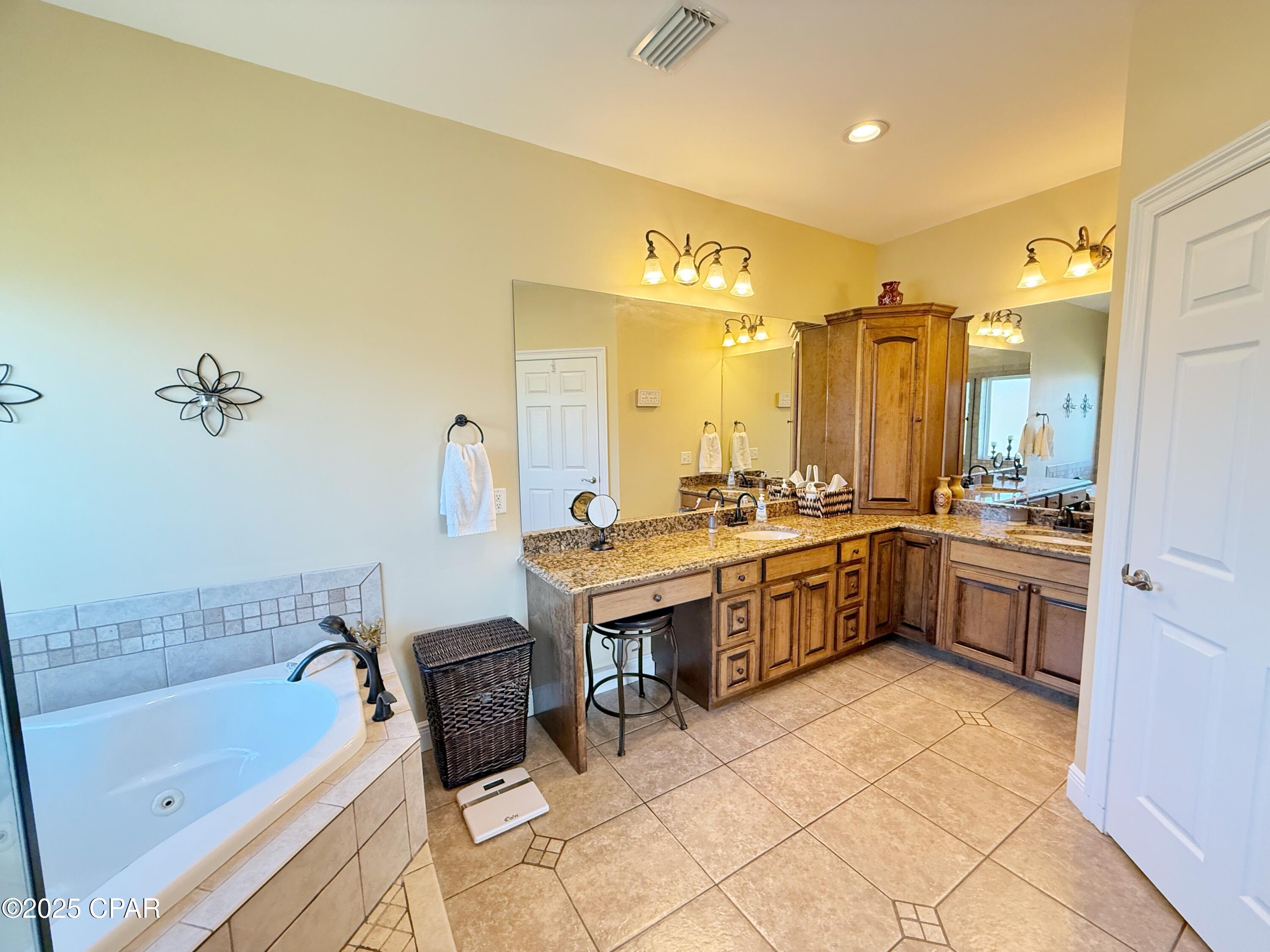 Image 18 For 2977 Chase Way