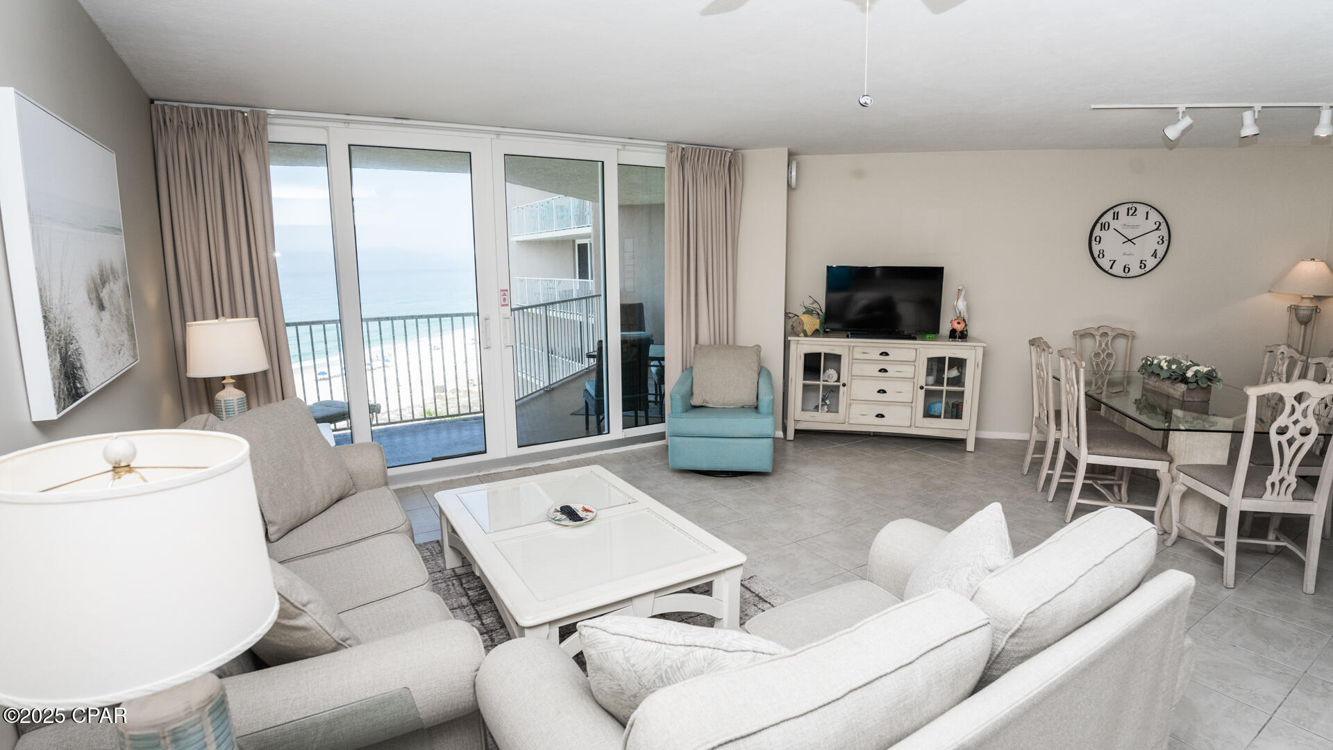 C_yi_d6gzkvjqvm8jpplqcchji9r5_fc12y1jejaoby