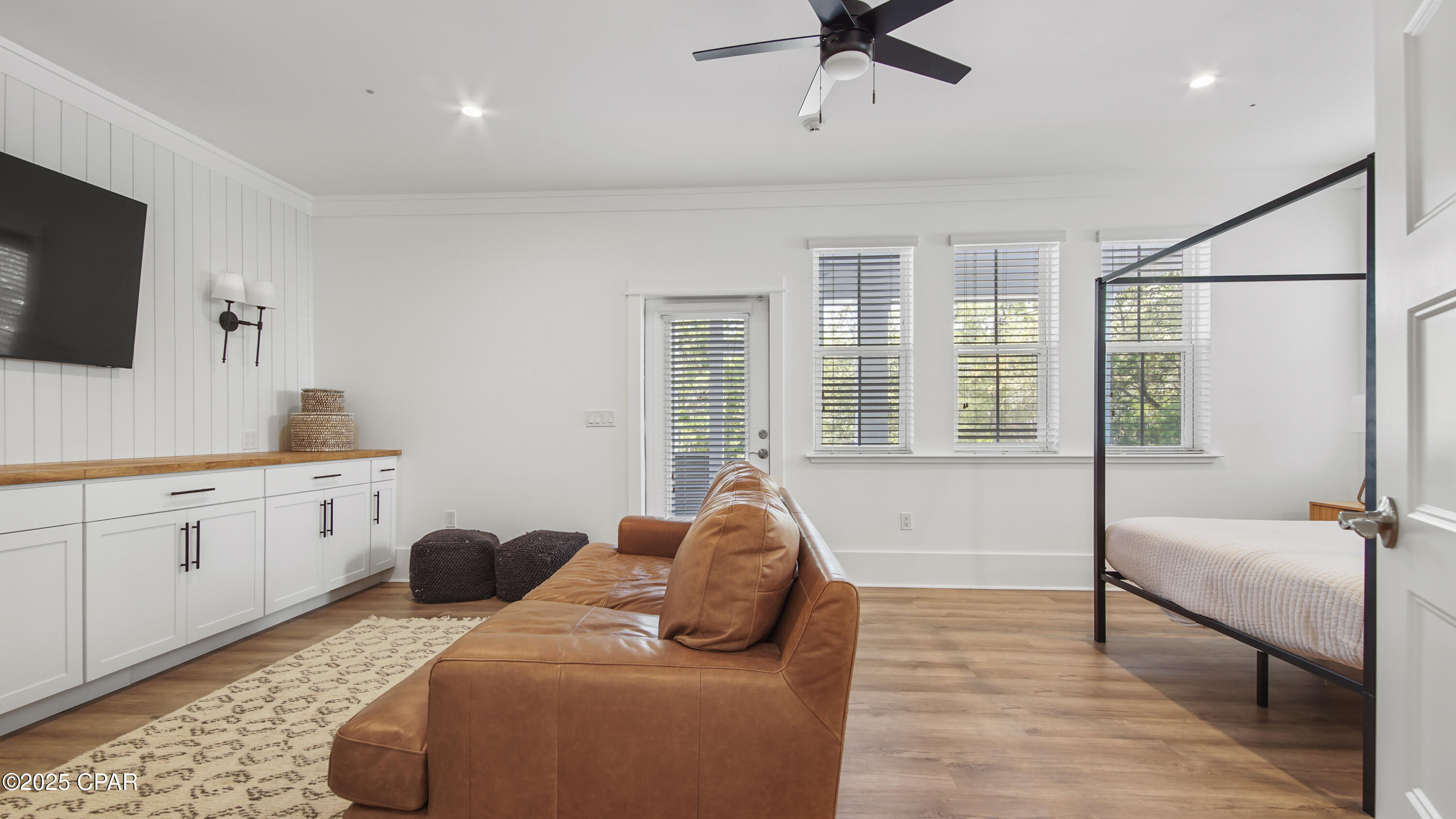 Buhqoffmoxjmxjzabnim8stb0gs 332j84qkpse Ybm