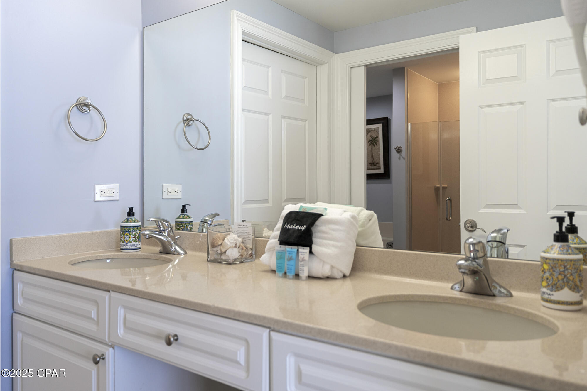 Yrrnnpupqhl947zgddh6rry3klkevfzutnsjjnkmlaq