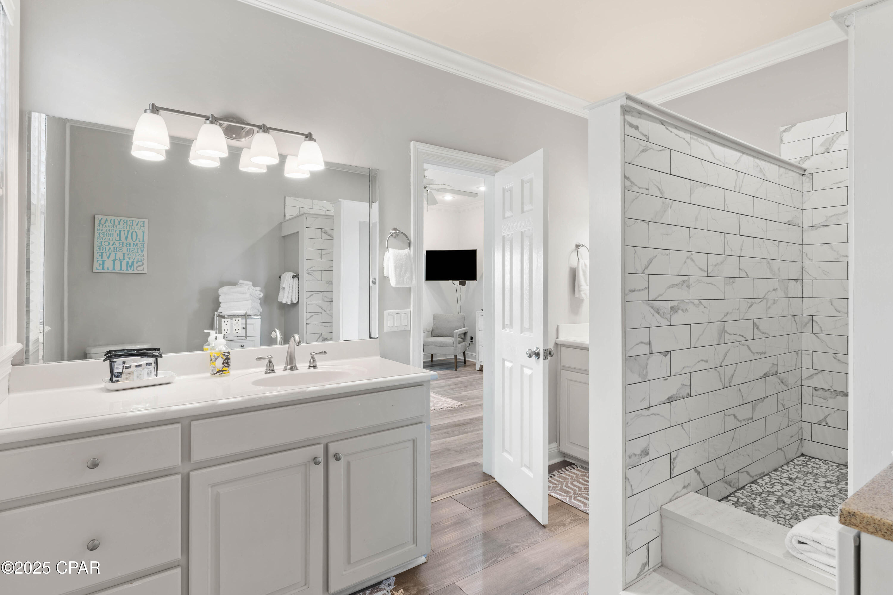 B5_k4iiu4xuenotnbjxjonjmfhg_zwf3ljy44aunvnu