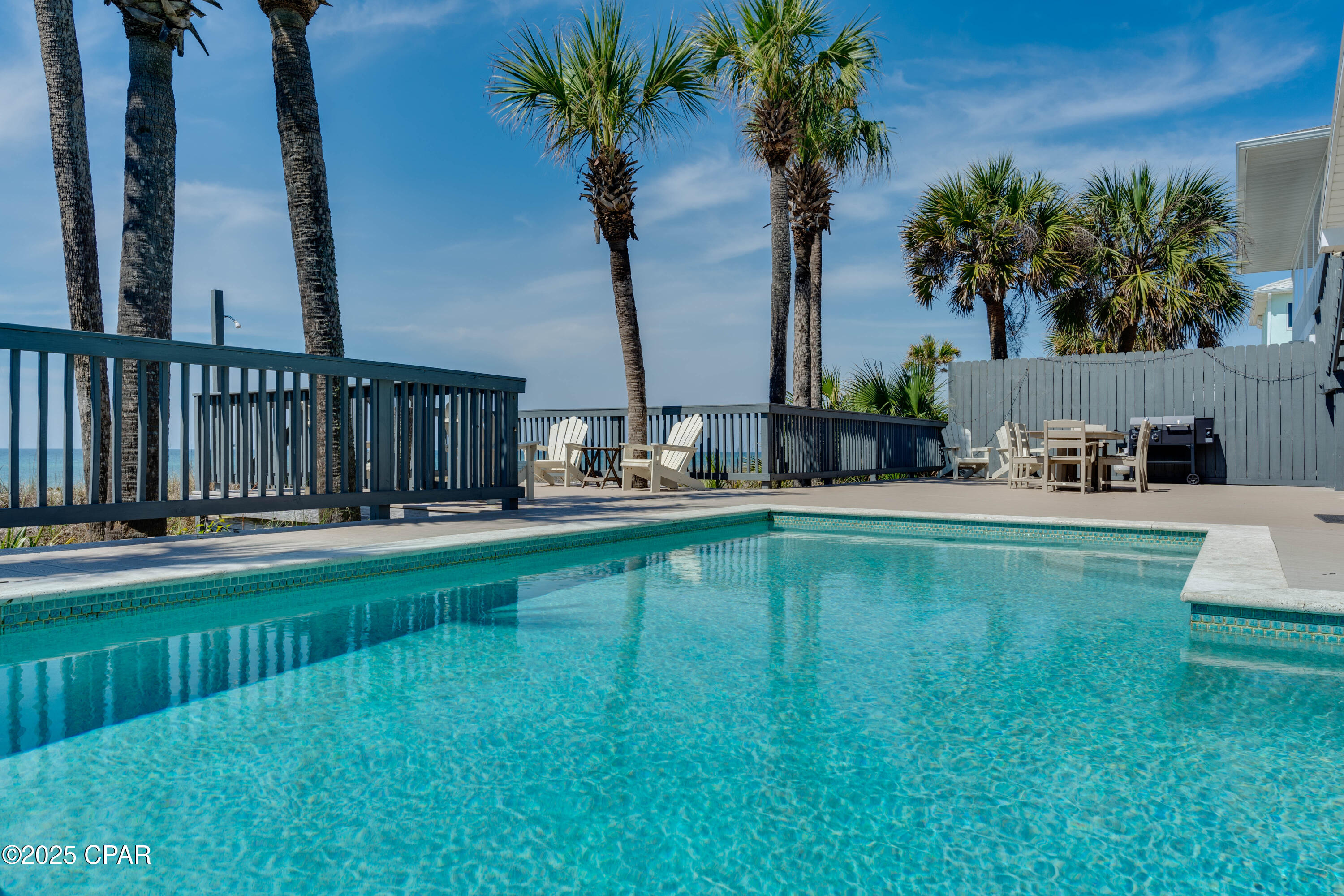 5lycrisinj9_evou2kyfmy0nwctqpcop48yb1je2b7w