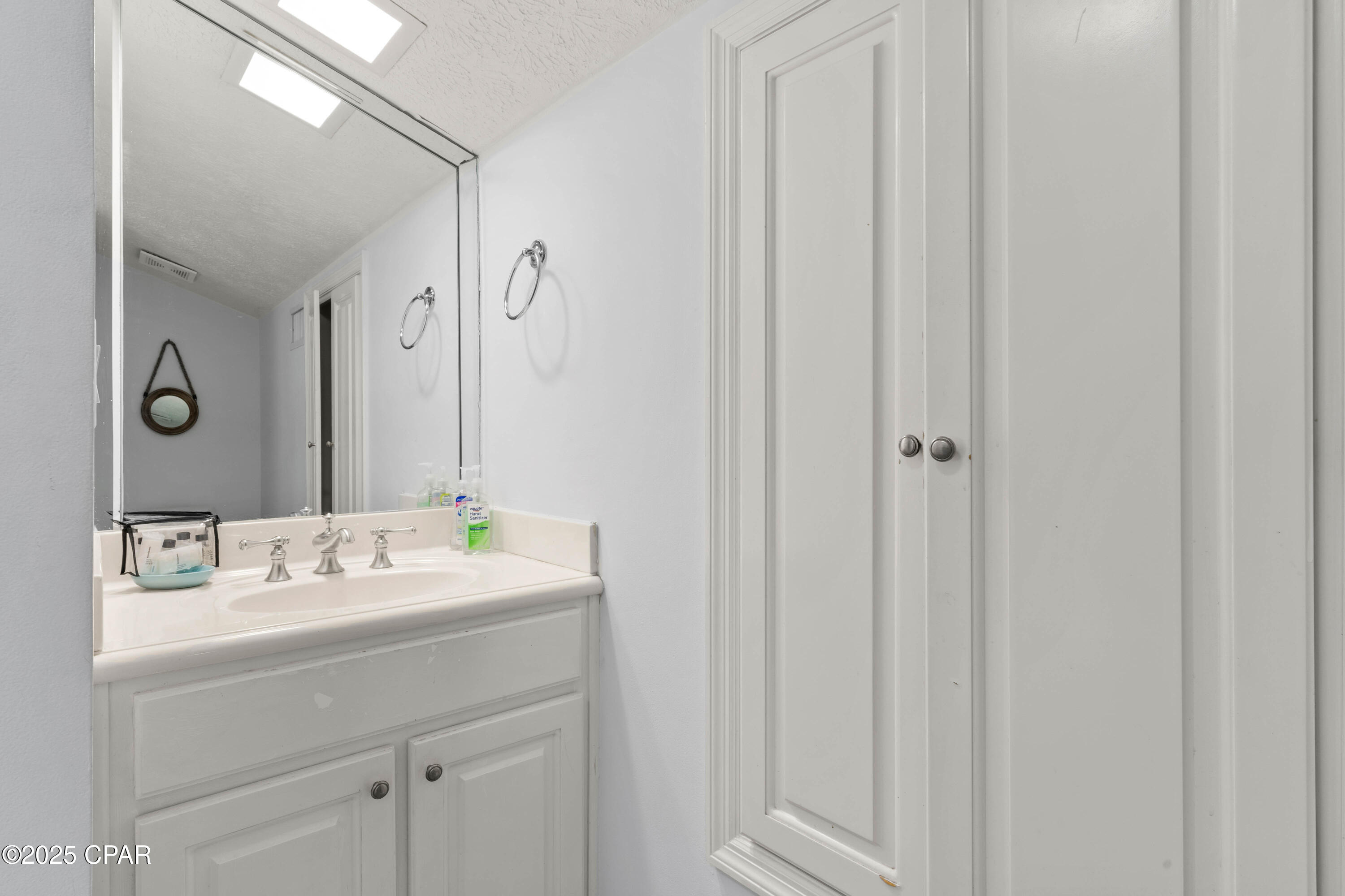 Qkv02tzgpvkkfnds_nkfbbizxl9tnqqr8l4ndv75fvm