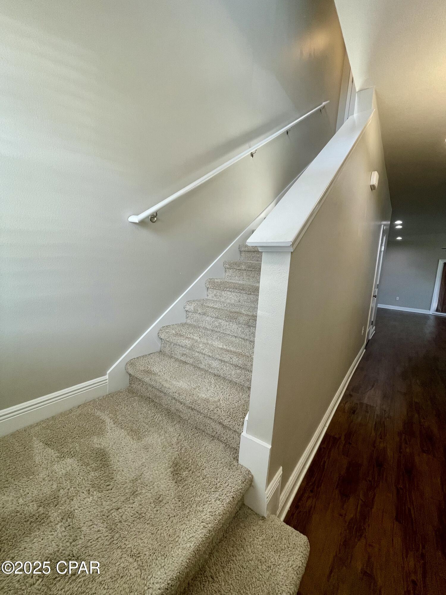 Aze3vssptffq63pz2ui7gf_b2__om8hr_4m385kv4ku