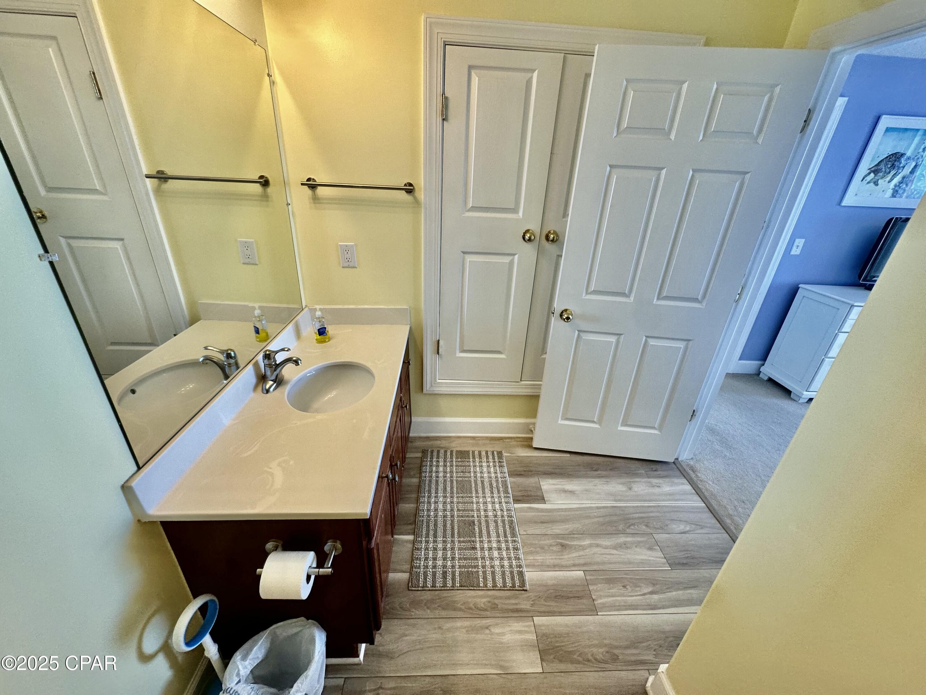 7vjyjvbx_qgglbjgulpmutu5tv0h2qpuofd7u5u5ono