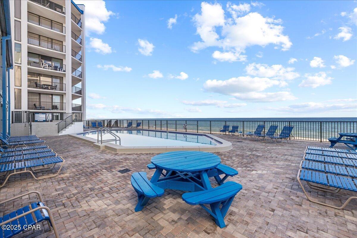 B0ycinrszftimzevmvedafxsvtvruebvqz6xs2oq0my