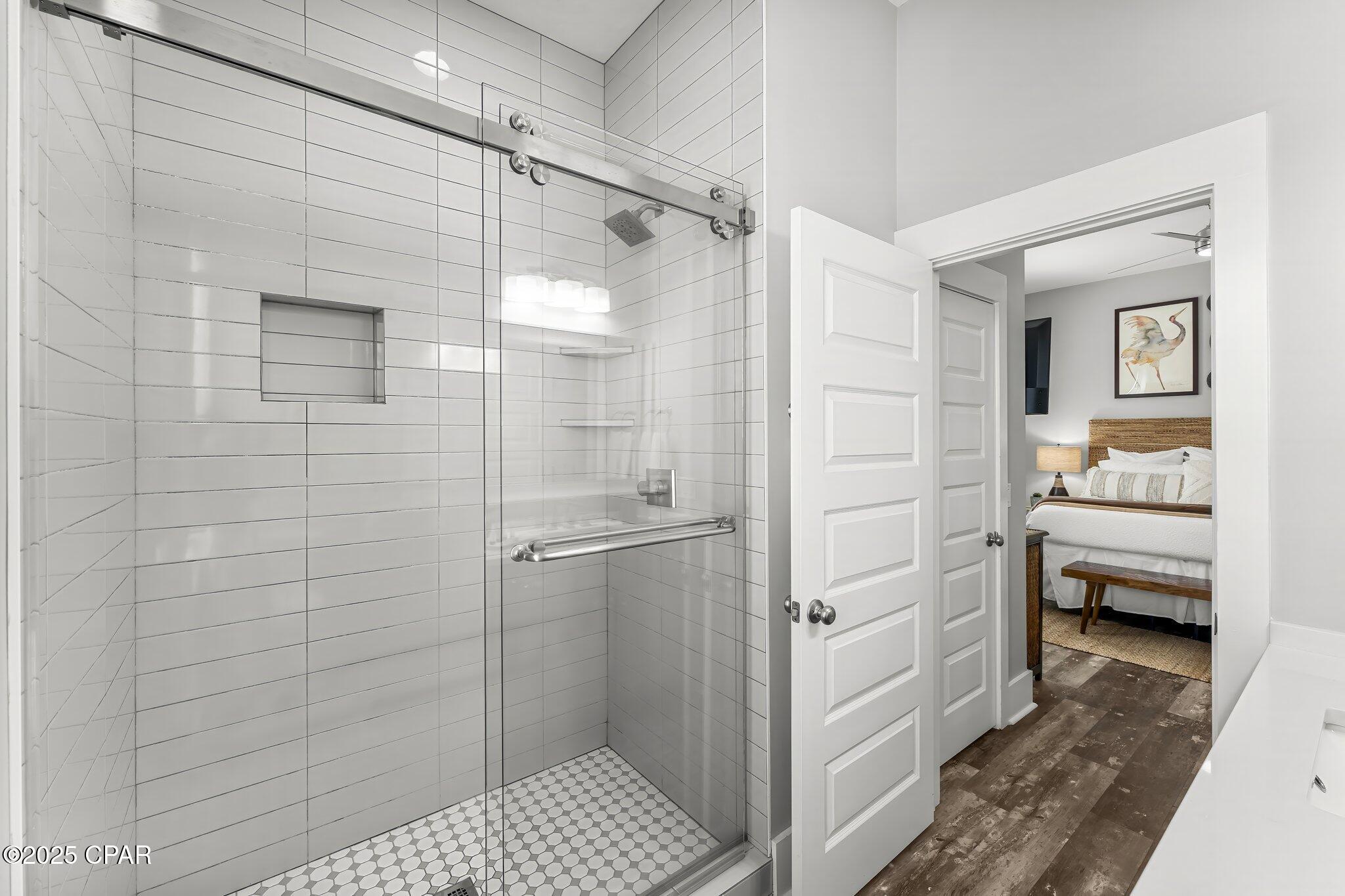 Grwcawz3 Hdj7 Obl7nfglkxld_rotrwejs6labvqxy