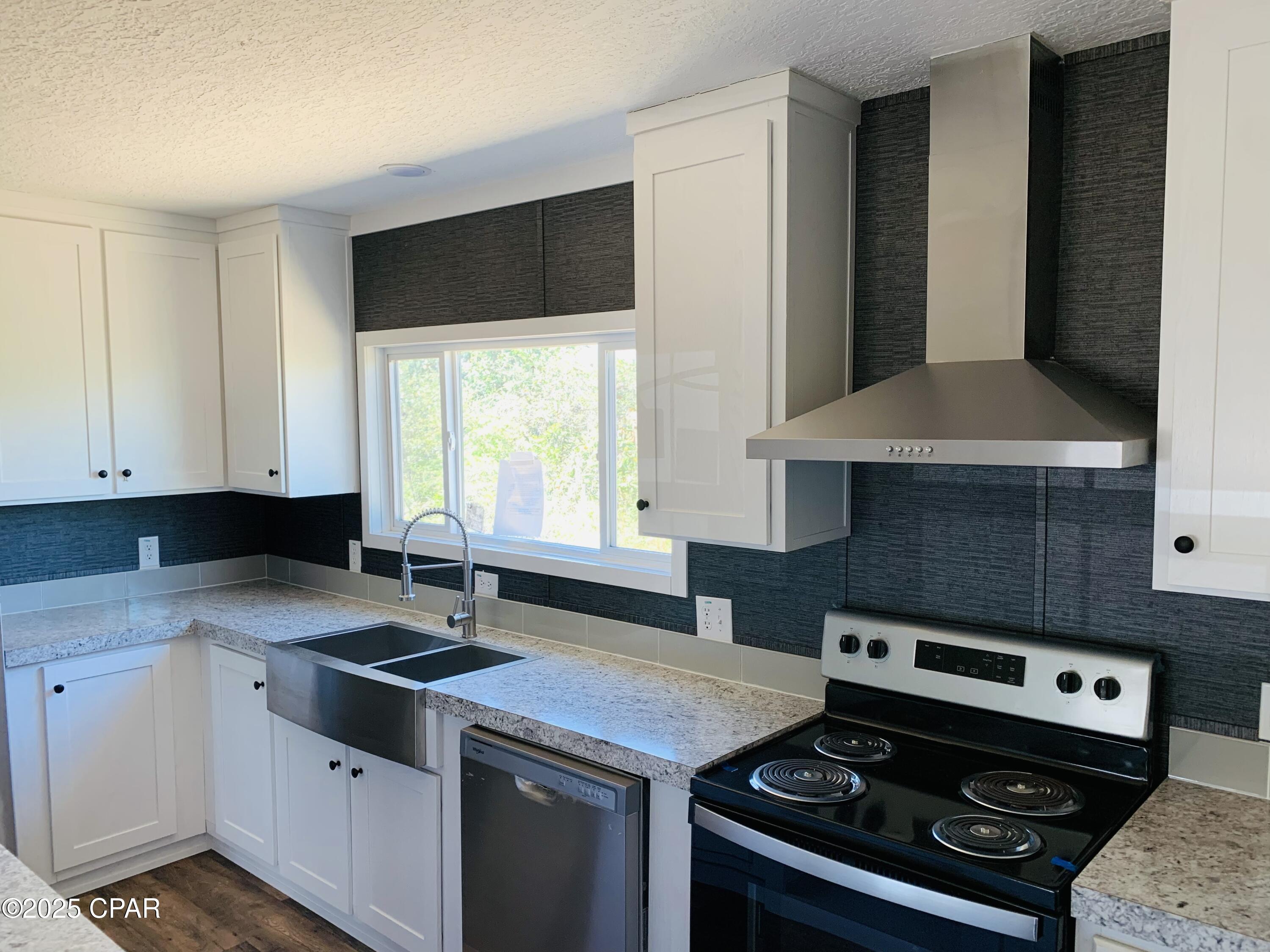 Qcqj_ua0xzcrl3soqmiqrmyzym0t9xtkin55hxmvjlw