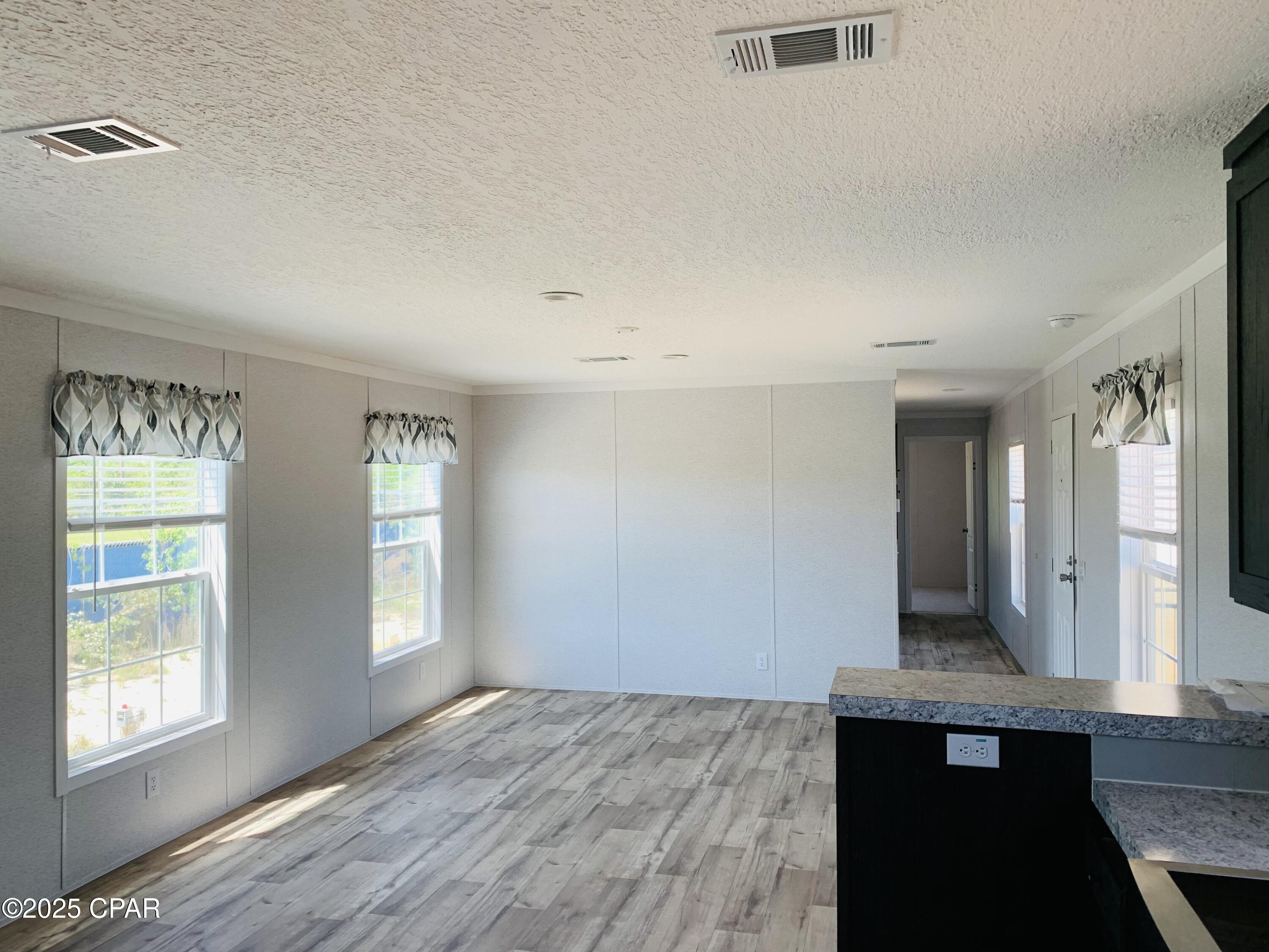 Ew3lee8q8qxrywiblibbw61hsw7oe Yu Mq27ifz4_s